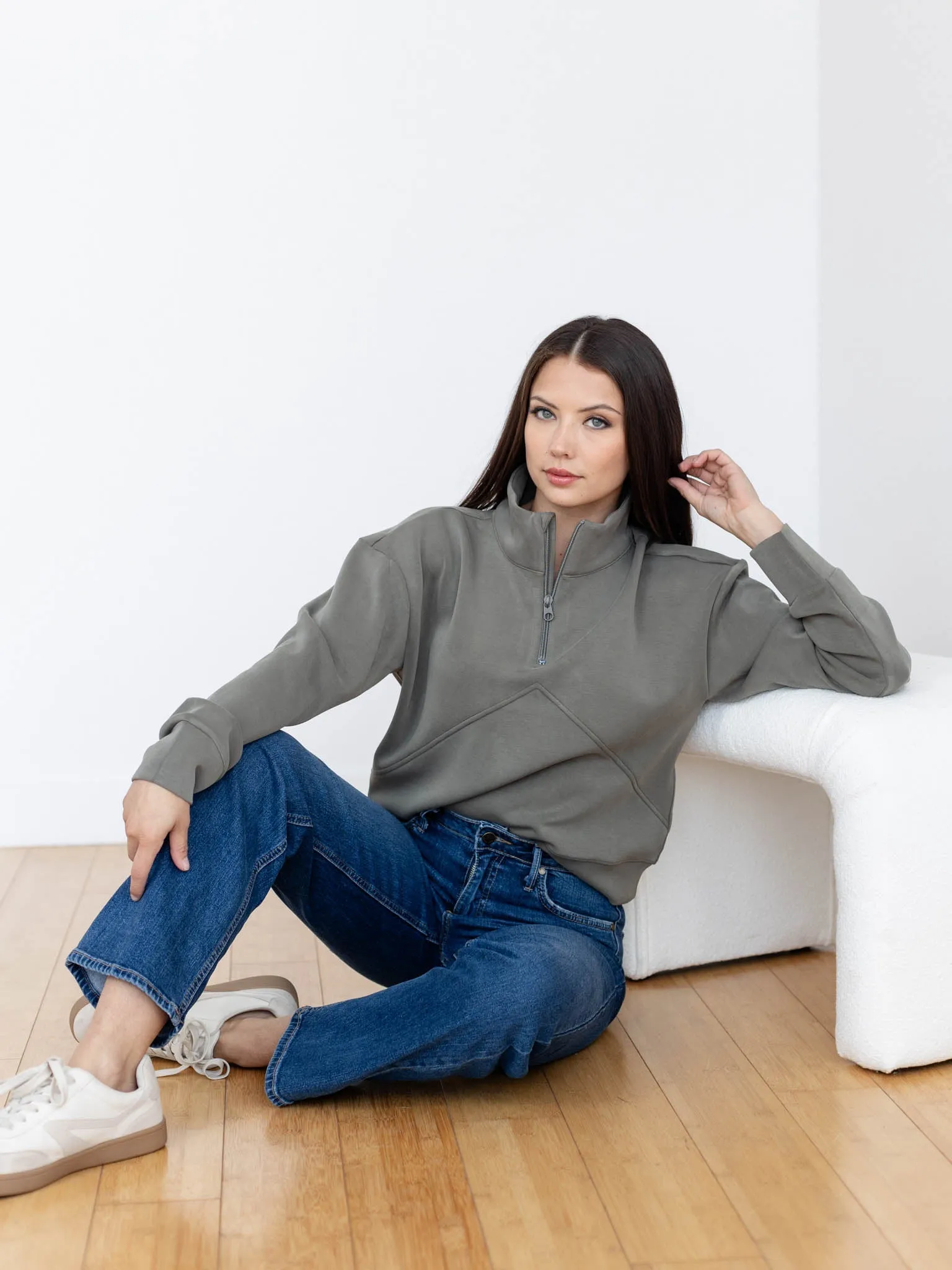 7DIAMONDS Rev Crop Quarter-Zip