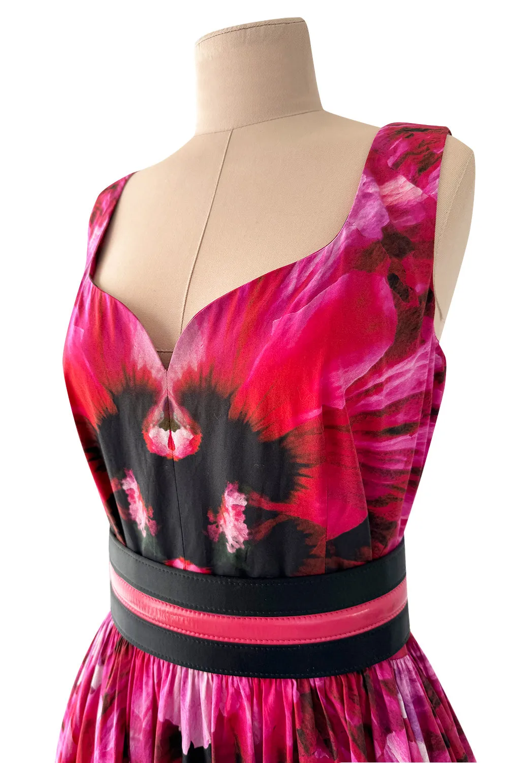 Beautiful Resort 2020 Alexander McQueen by Sarah Burton Floral Printed Cotton Dress w Belt