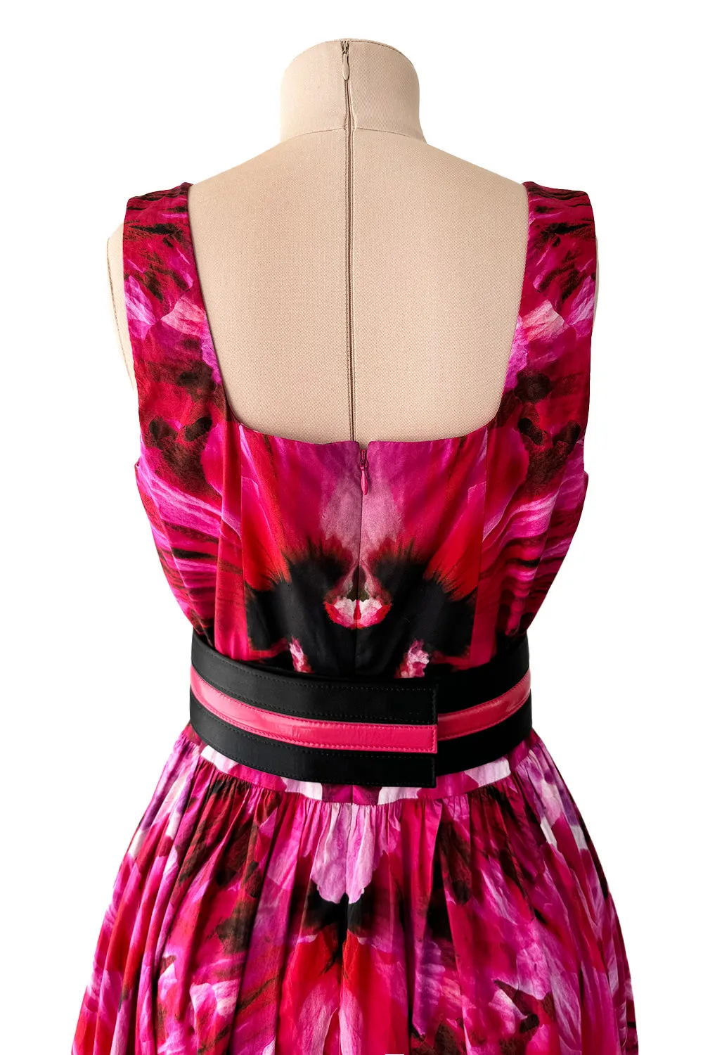 Beautiful Resort 2020 Alexander McQueen by Sarah Burton Floral Printed Cotton Dress w Belt