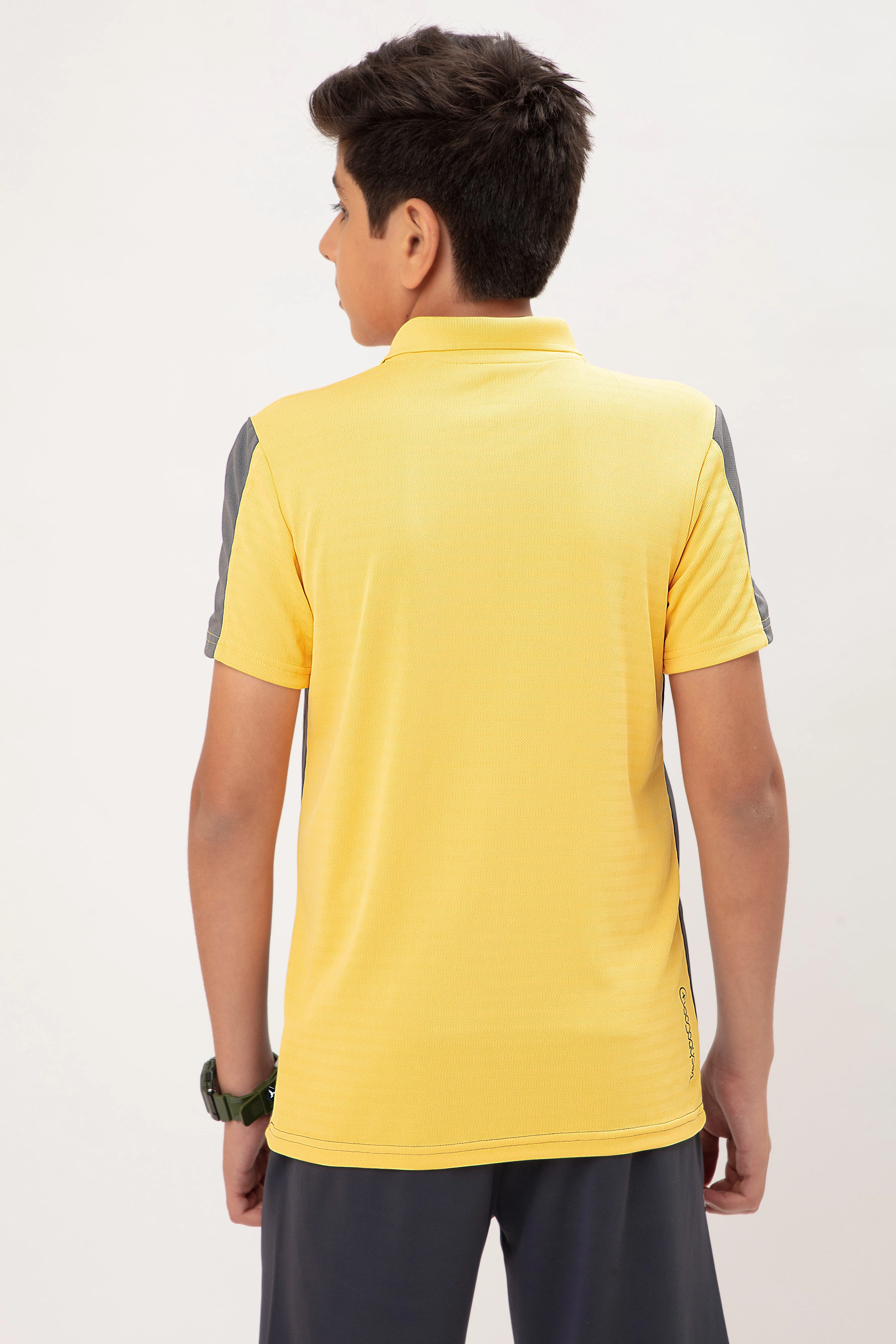 Boys Colorblock Slim Fit Polo T-shirt with TECHNO COOL 