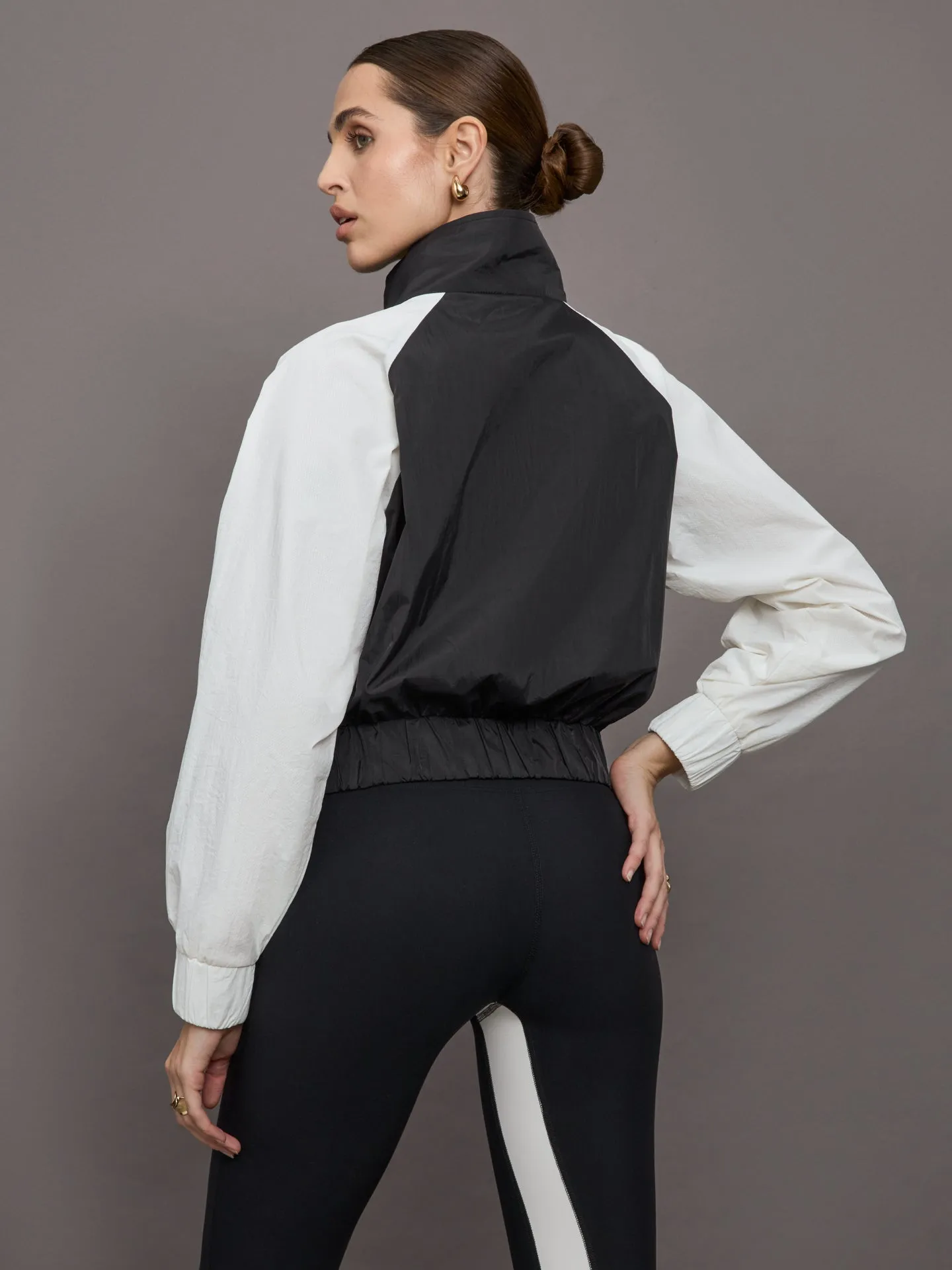 Colorblock Windbreaker - Black / Cloud Dancer