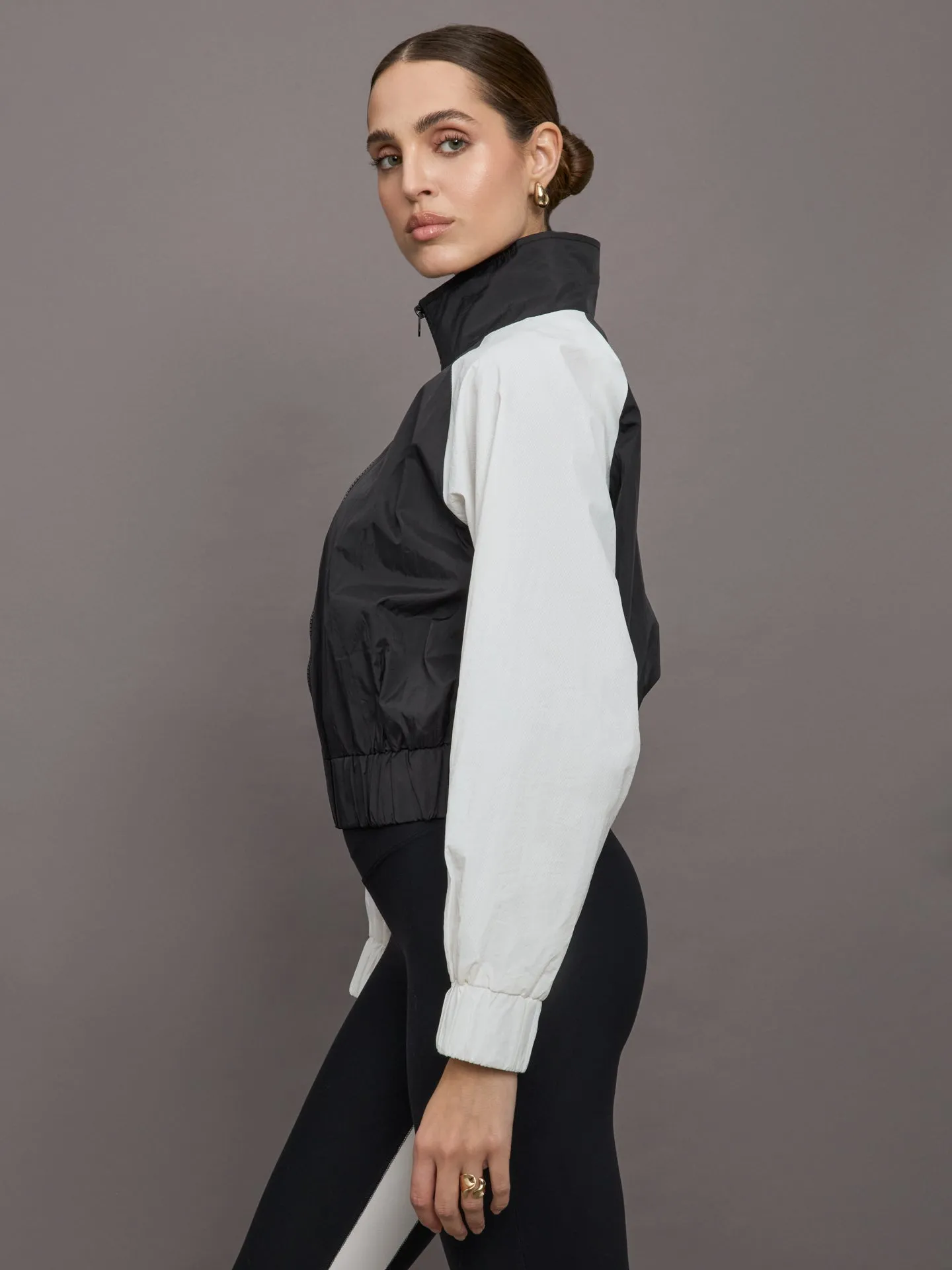 Colorblock Windbreaker - Black / Cloud Dancer