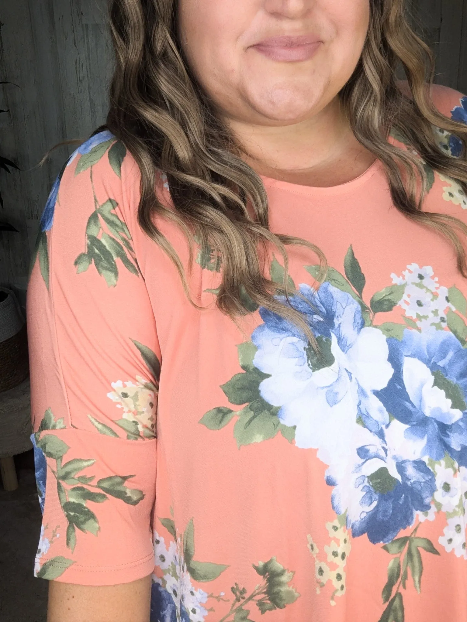 Constance Sharkbite Flowy Top in Apricot Floral