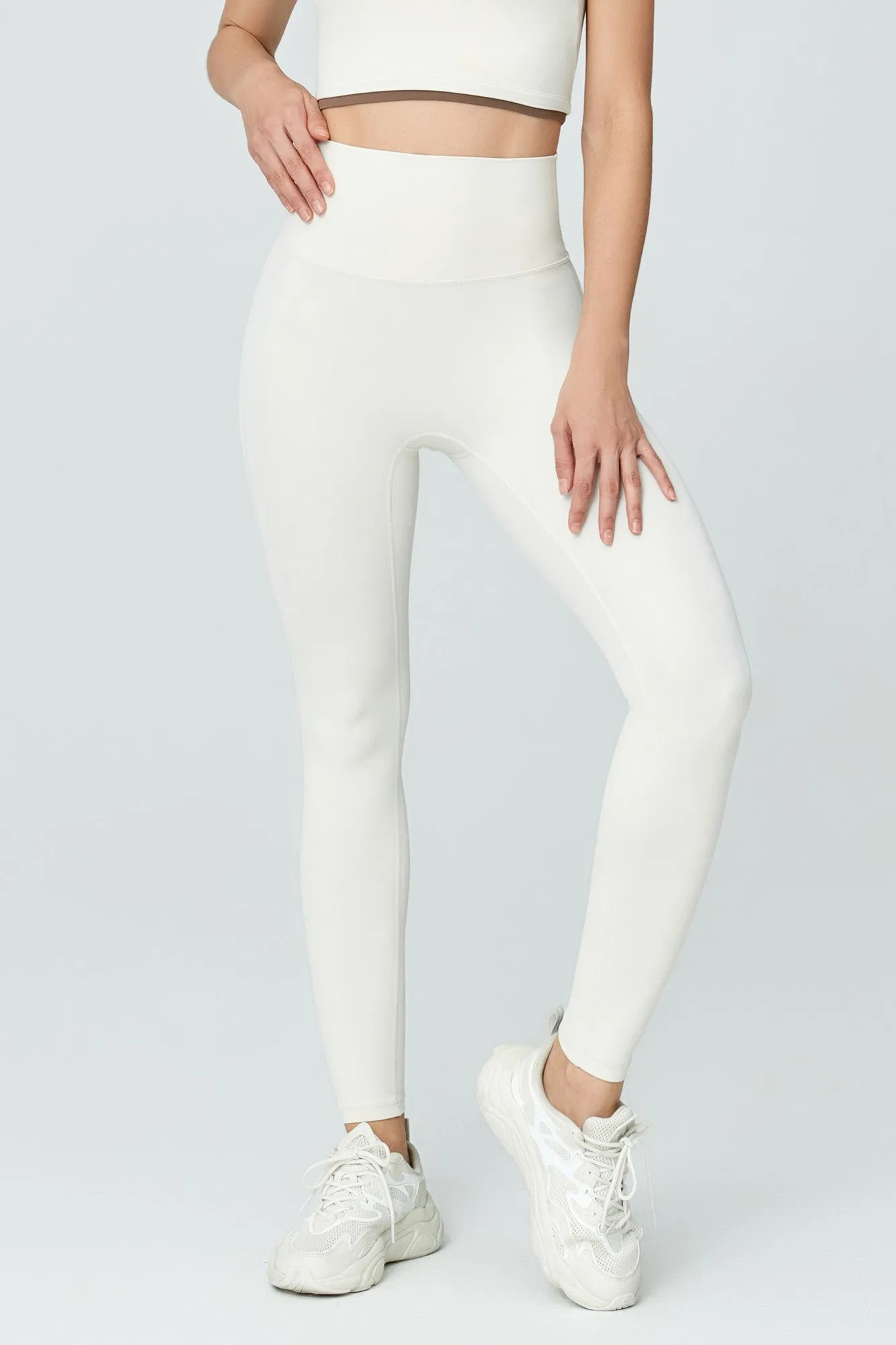 Contrast Edge Sports Bra & Leggings Activewear Set