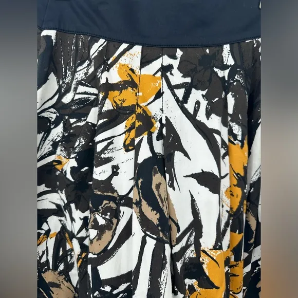 D. Exterior Pleated A Line Skirt Yellow Black White Floral Print  EU 44 Size 8