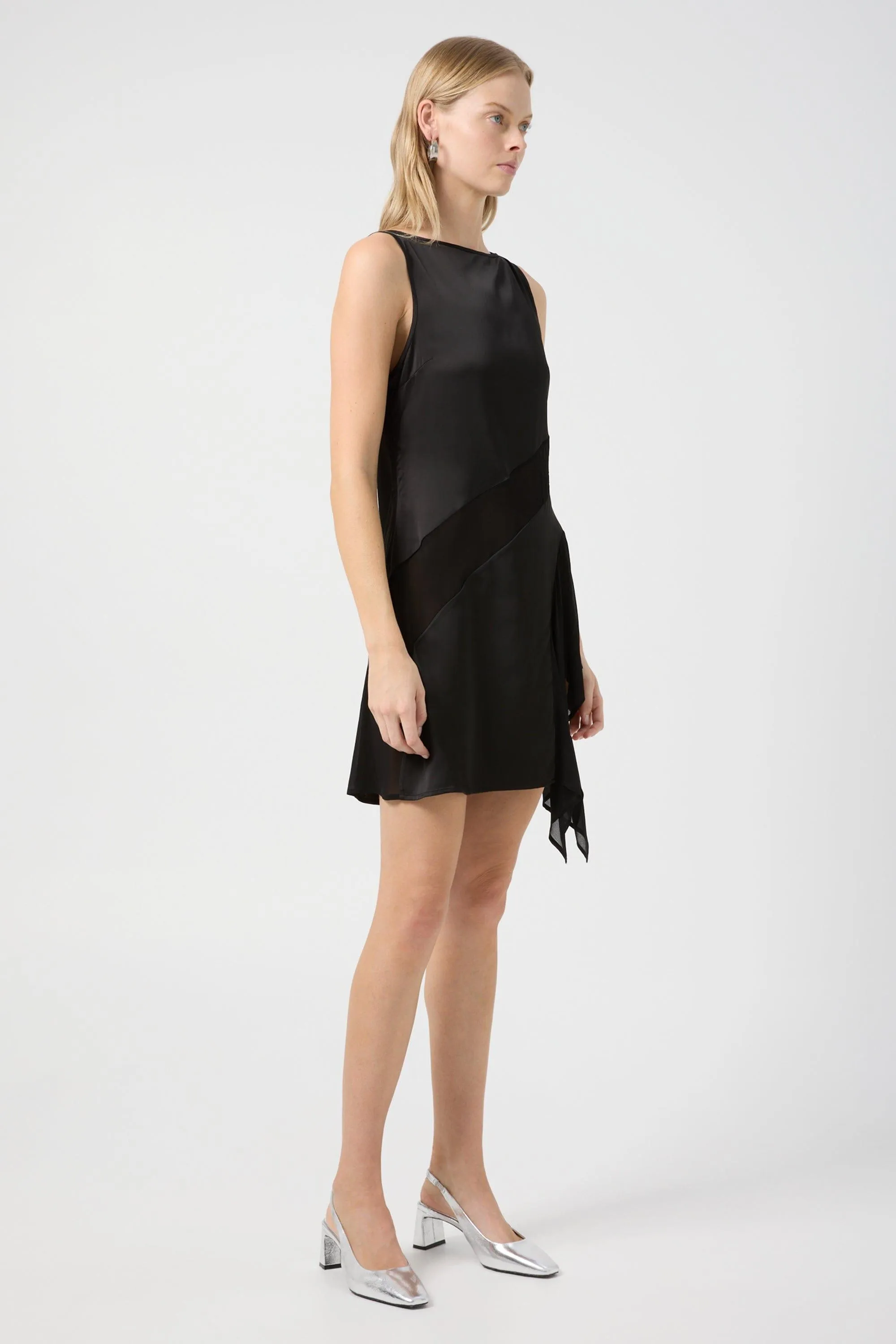 ESSENCE PANELLED MINI DRESS | BLACK