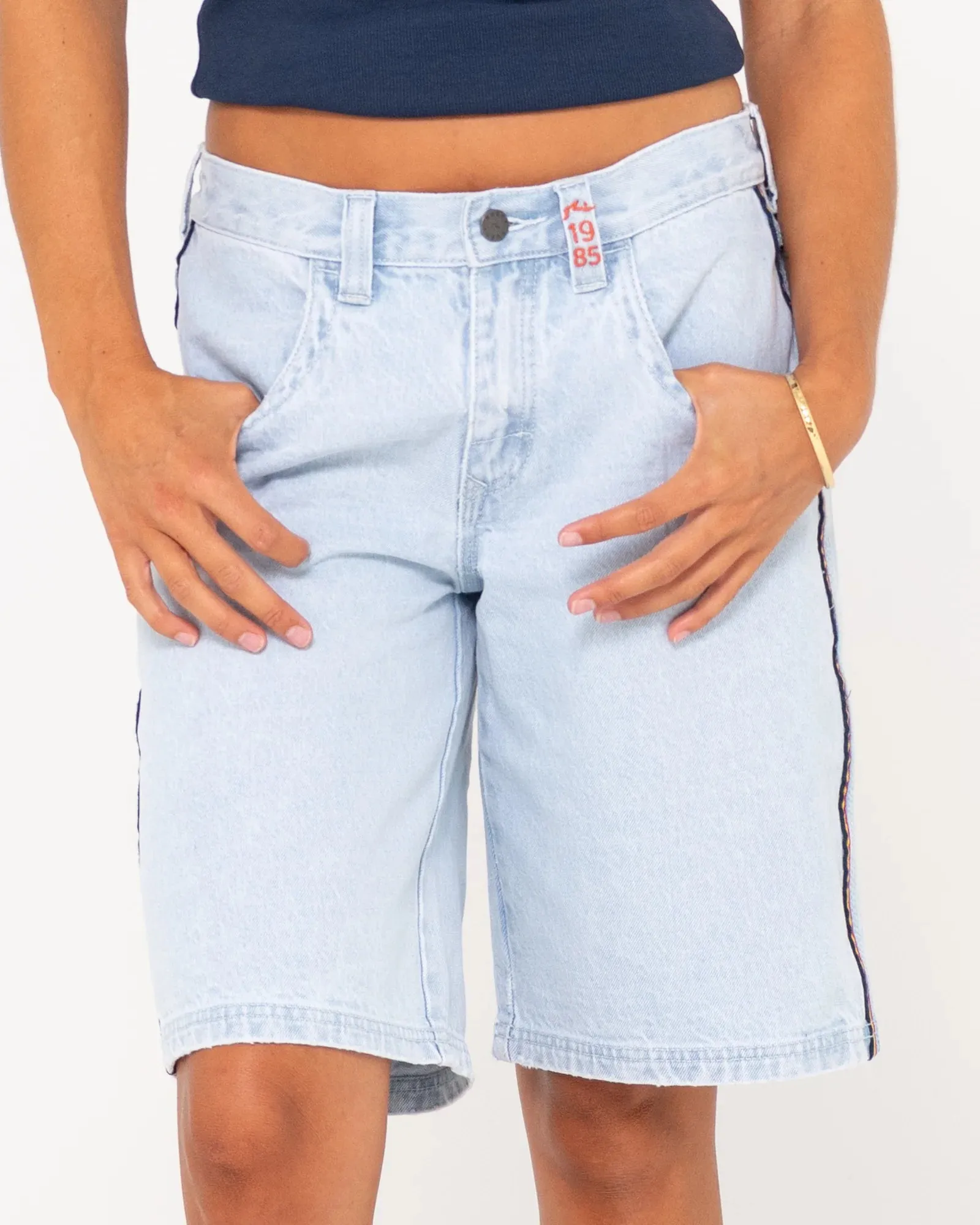 Flip Mommy Low Rise Wide Leg Denim Jort - Sky Blue Heather/ Red Gold