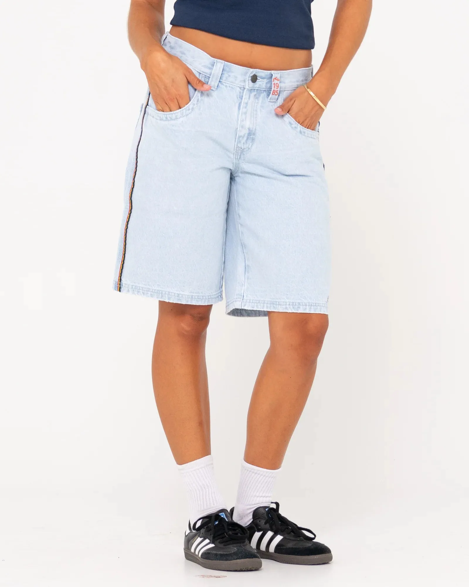 Flip Mommy Low Rise Wide Leg Denim Jort - Sky Blue Heather/ Red Gold