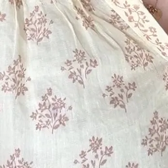 Hazel top