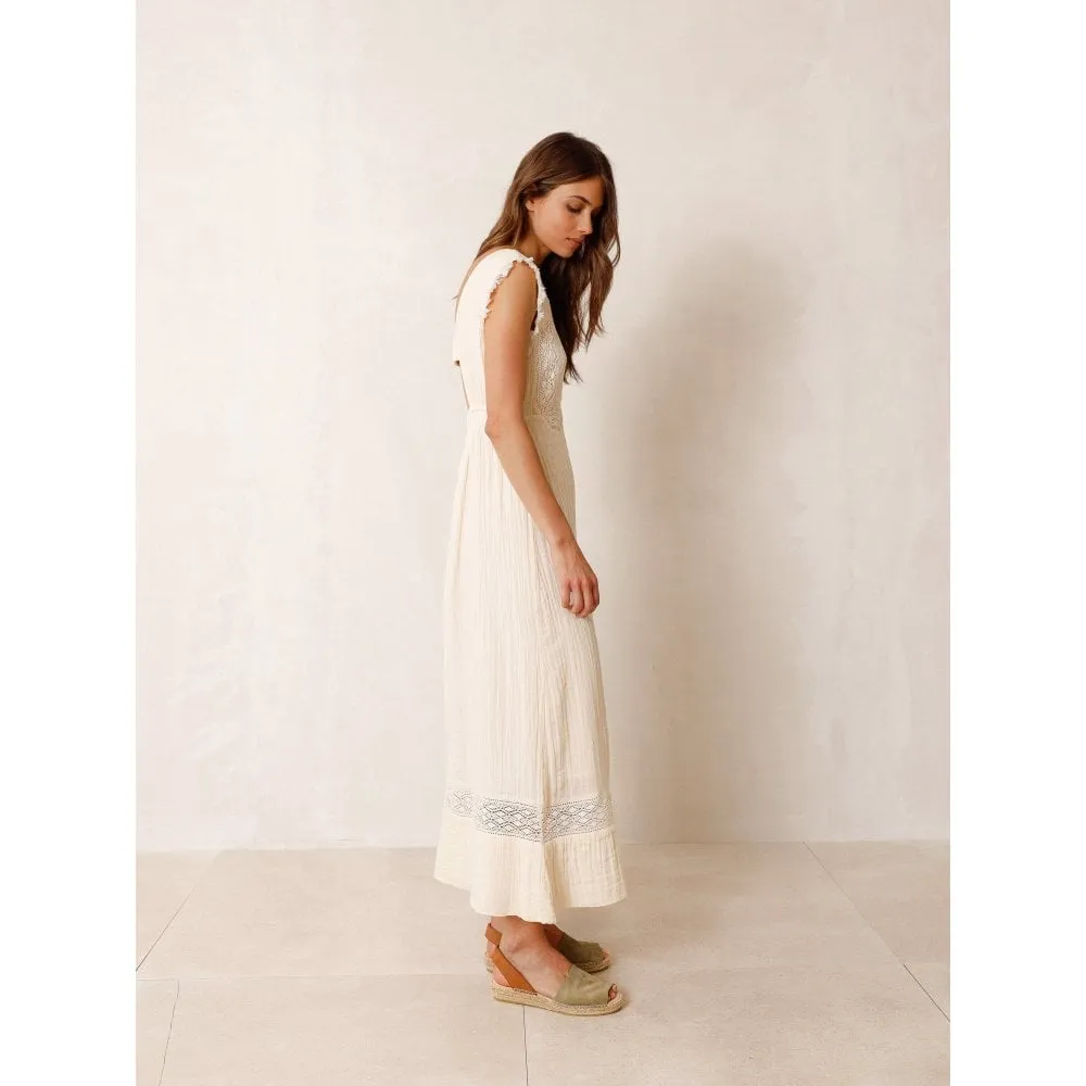Indi & Cold Vestido Lace Midi