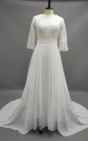 Informal Modest Beach Scoop Neck Lace Chiffon Wedding Dress With 3-4 Sleeves-715366