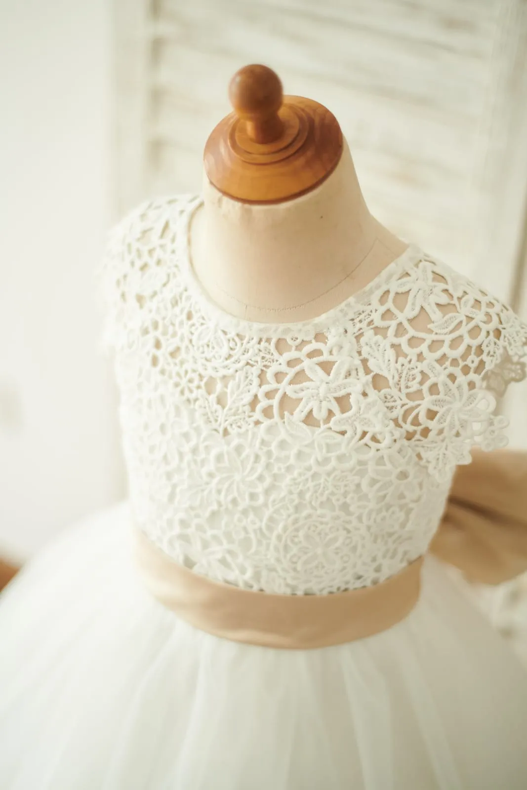 Ivory Lace Tulle Cap Sleeves Wedding Flower Girl Dress, Bow