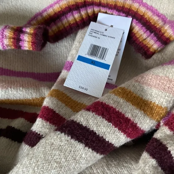 Jessica Simpson Stripe Pullover Sweater crew neck
