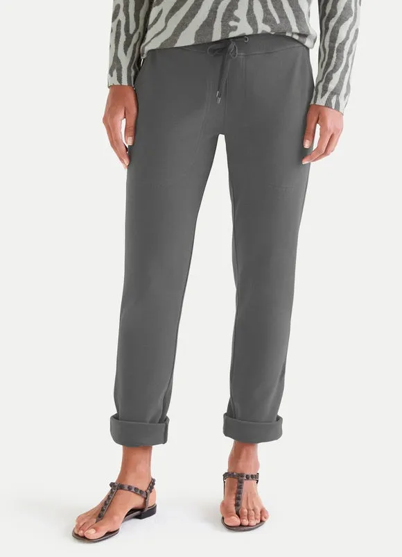 Juvia Loose Fit Track Pant J83011068