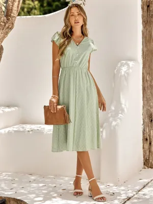 Kelis® | Fashionable and minimalist   dress