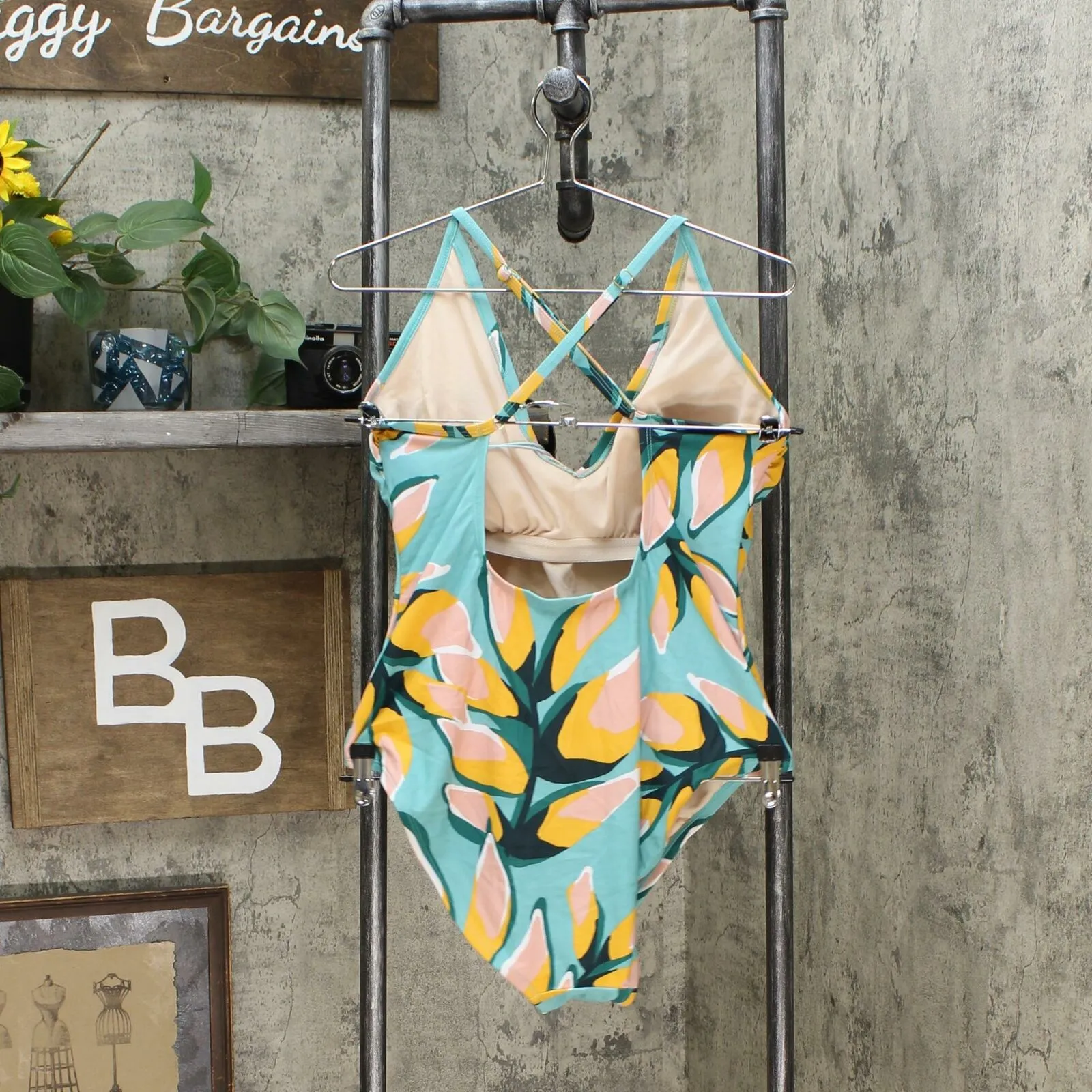 Kona Sol Women's Criss Cross Back Medium Coverage One Piece Swimsuit
