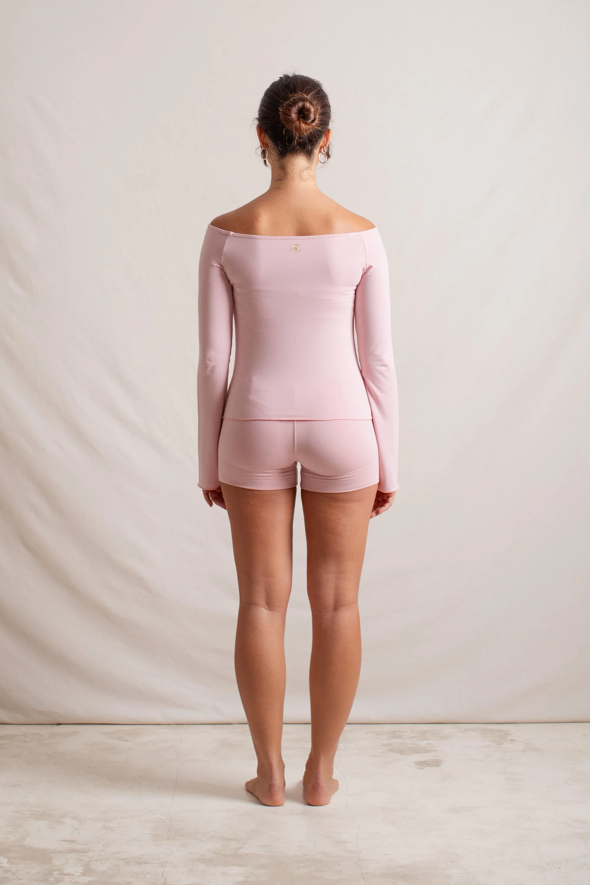 Layla Longsleeve Lotus