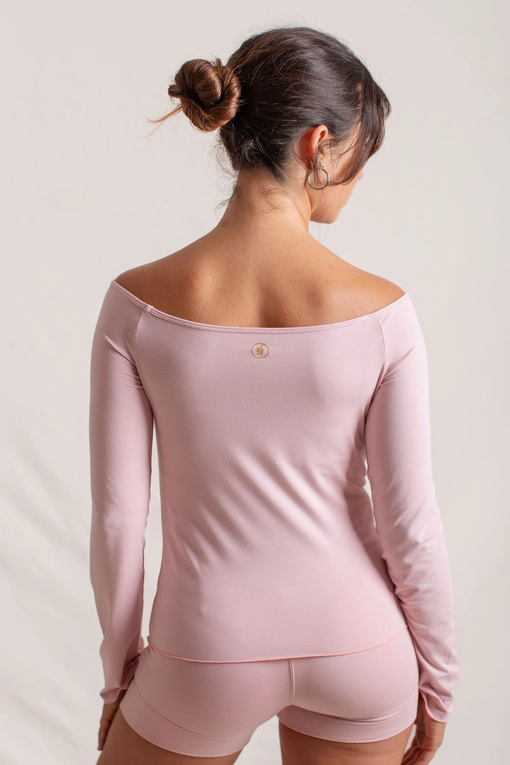 Layla Longsleeve Lotus