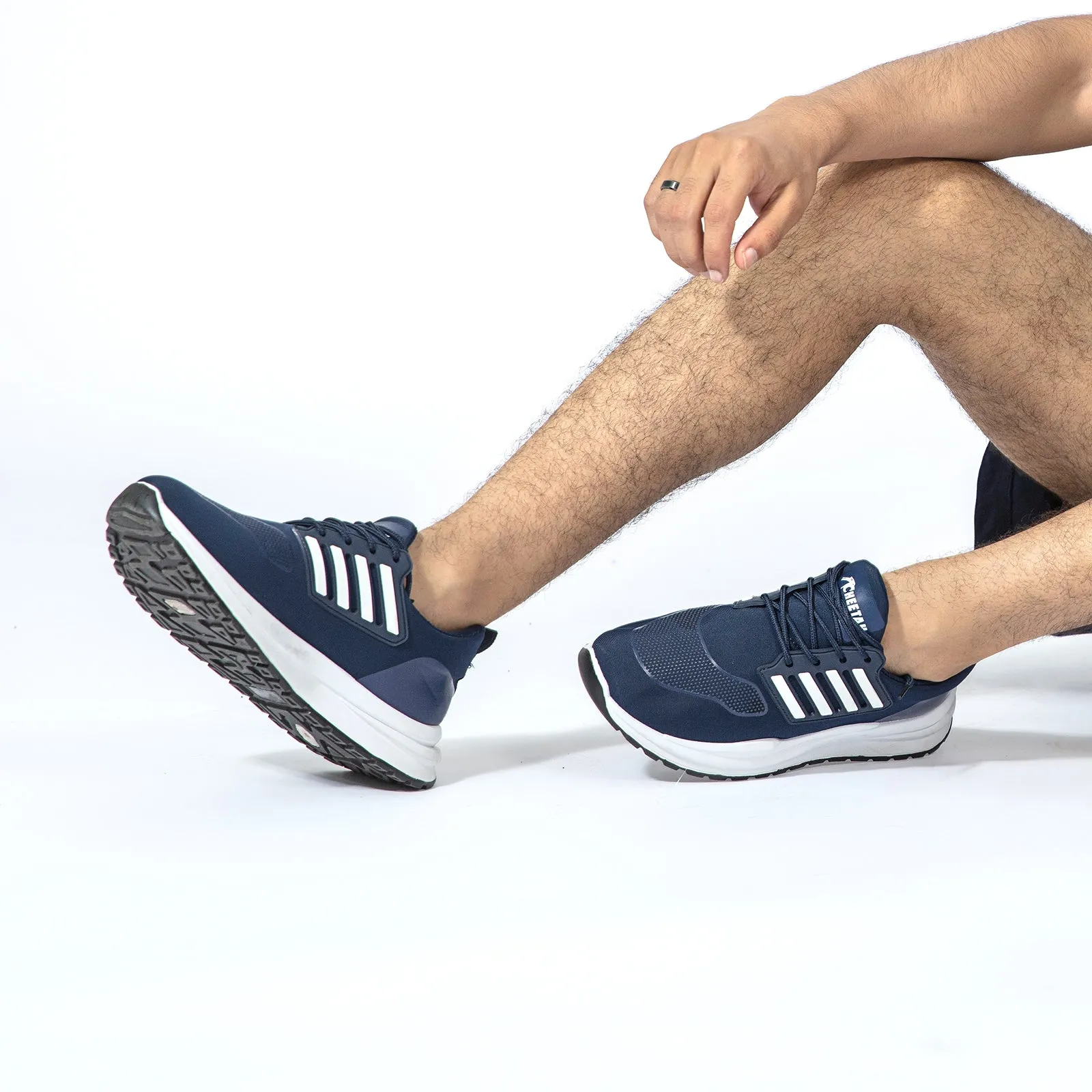 Men's Lace-up Sneakers
