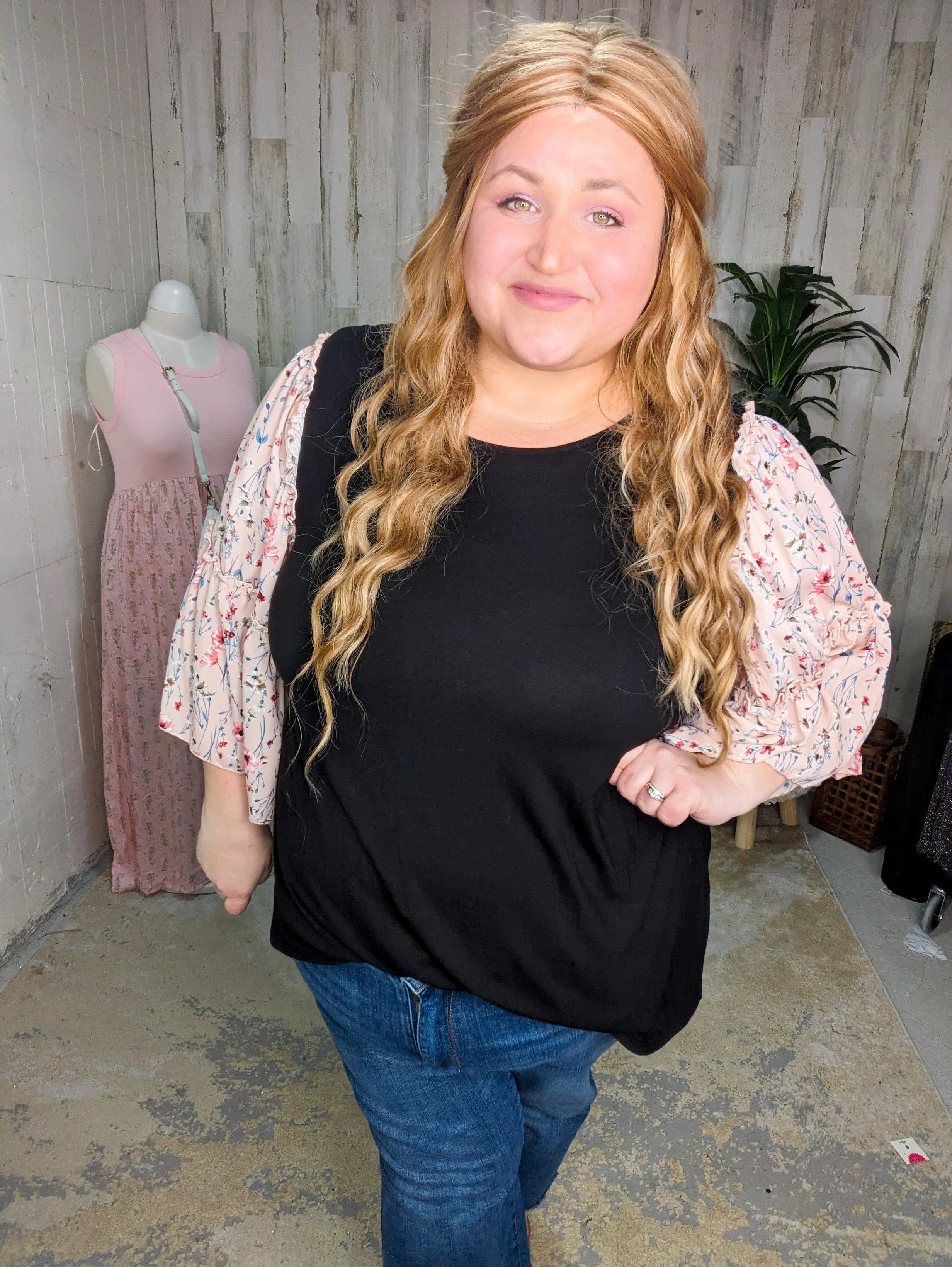 Meryl Floral Wide Sleeve Top in Black/Pink