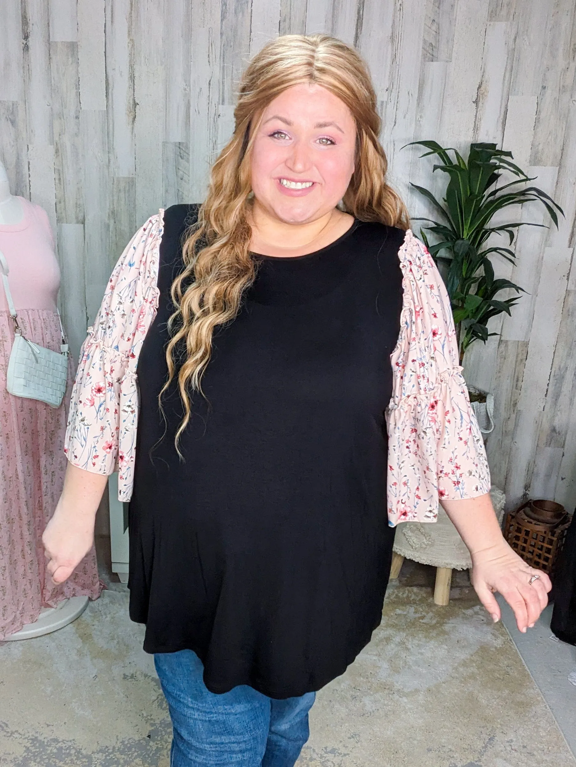 Meryl Floral Wide Sleeve Top in Black/Pink