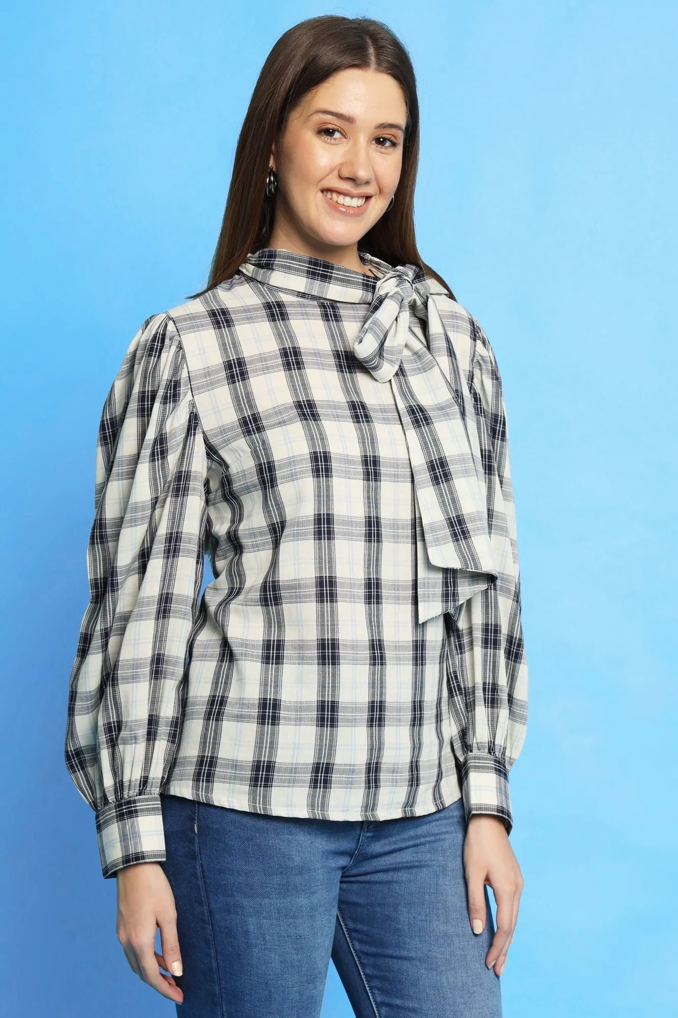 Neck Tie-up Top