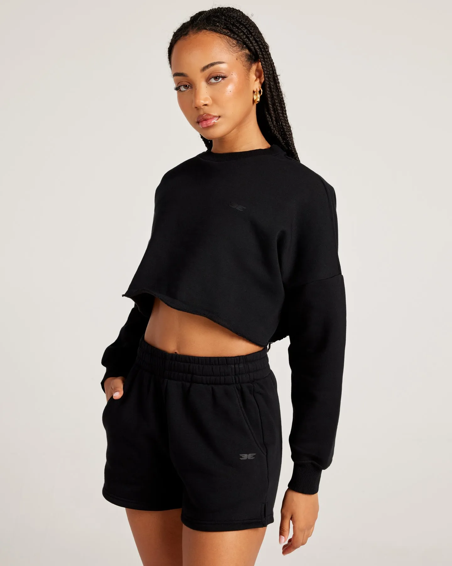 Omni Cropped Crewneck - Black