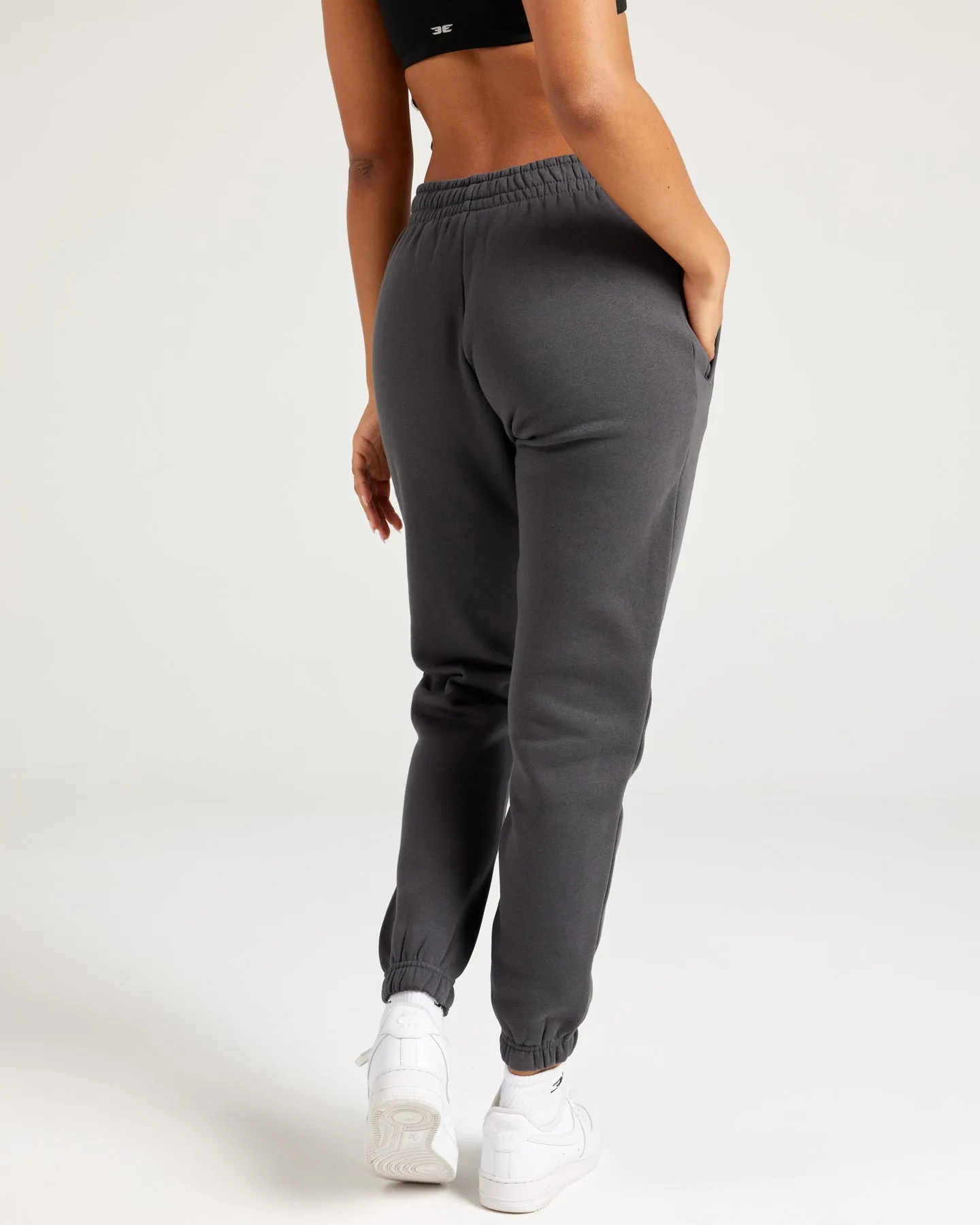 Omni Jogger - Charcoal