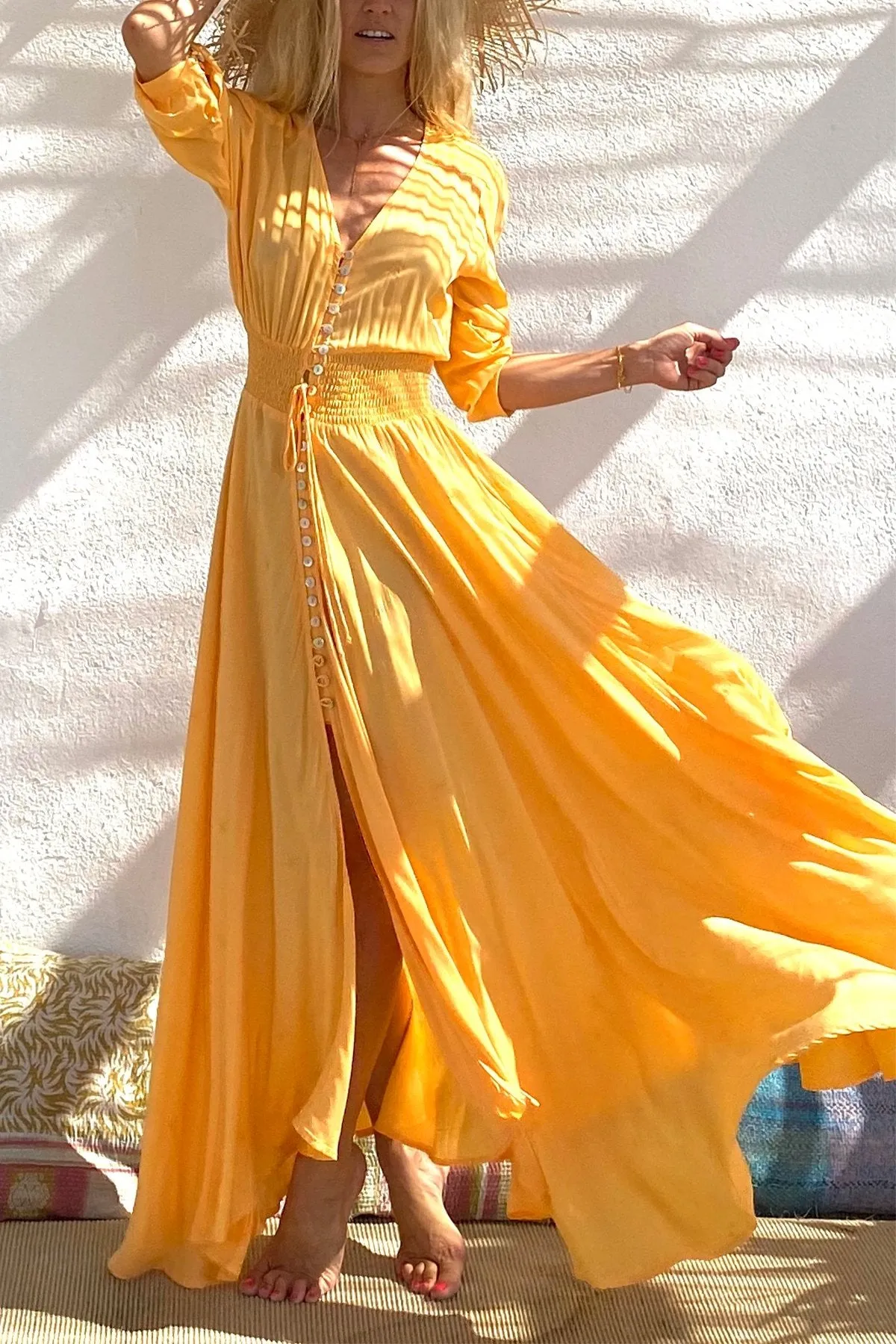 Pia Dress in Abricot