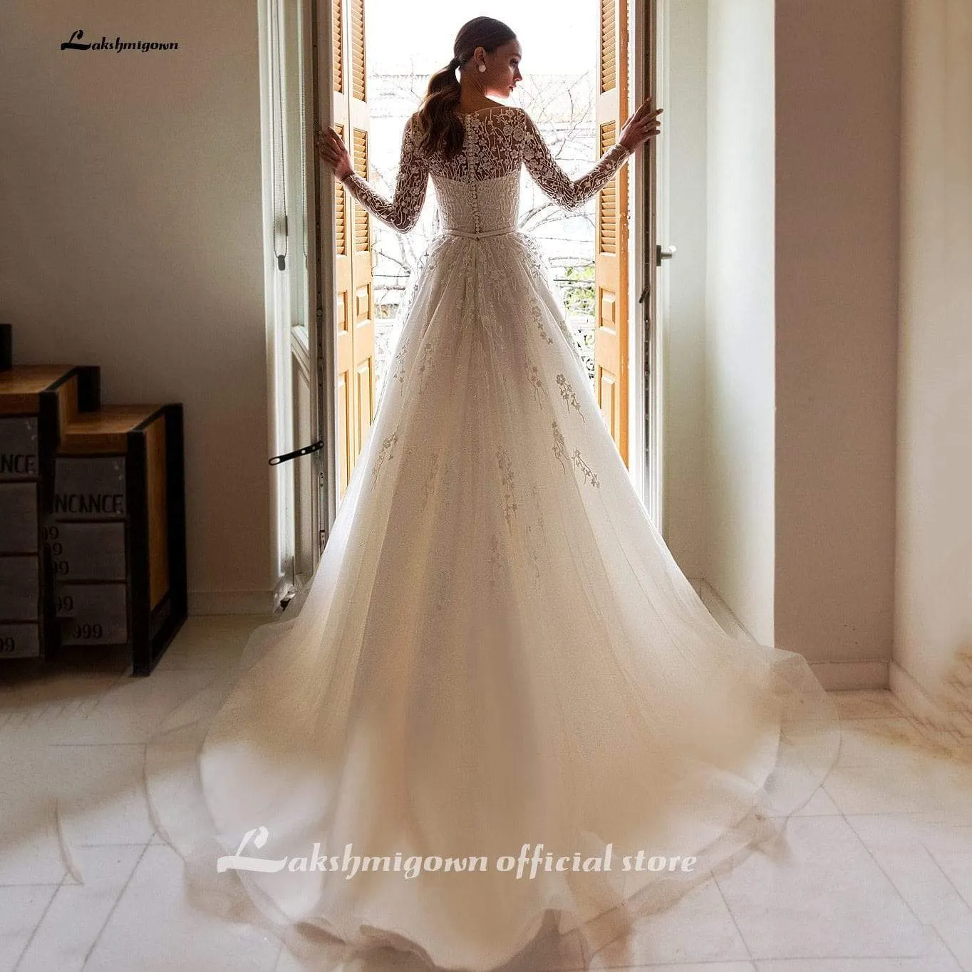 Roycebridal Africa Shiny Tulle Wedding Dresses Off Shoulder Lace Up
