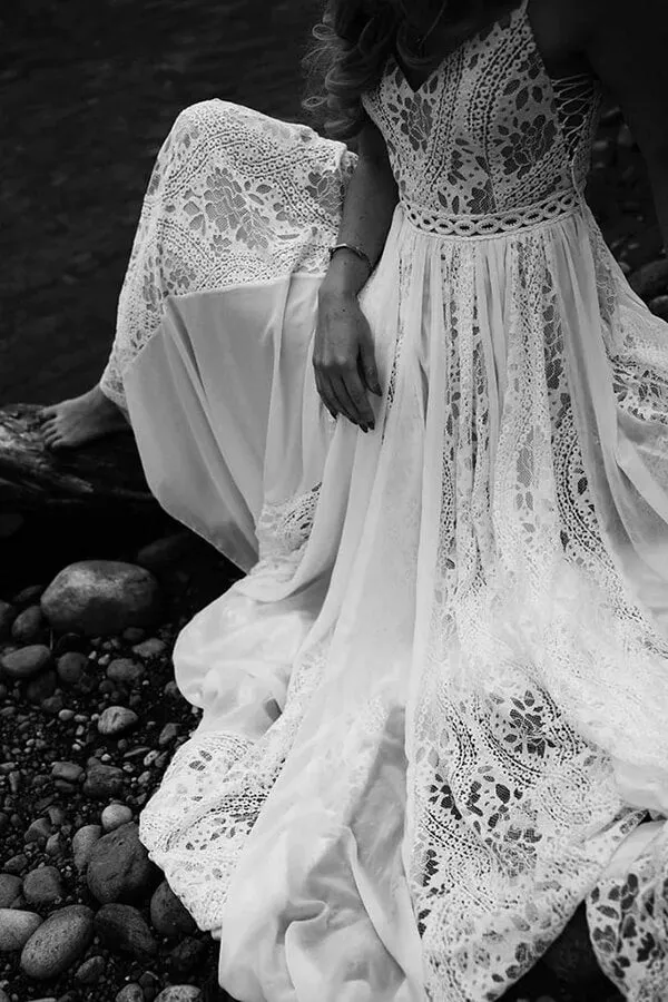 Roycebridal Bohemian A-line V-neck Lace Wedding Dresses, Beach Wedding Gowns, MW801