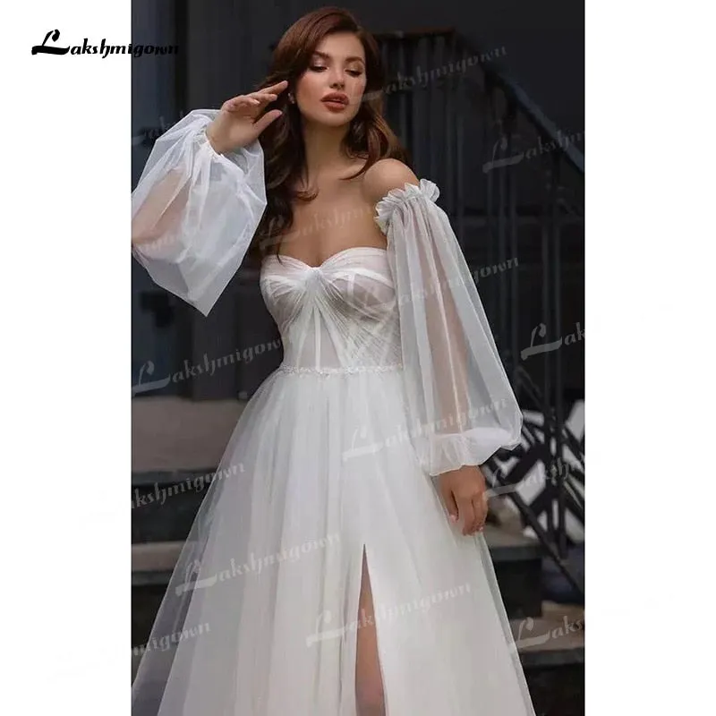 Roycebridal Boho A-Line Tulle Wedding Dresses Side Split With Detachable Puff Sleeves Sweetheart Neck Sweep/Brush Train Beach Bride Gowns