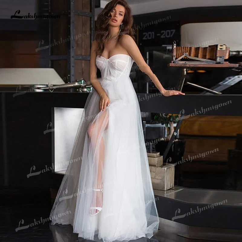 Roycebridal Boho A-Line Tulle Wedding Dresses Side Split With Detachable Puff Sleeves Sweetheart Neck Sweep/Brush Train Beach Bride Gowns