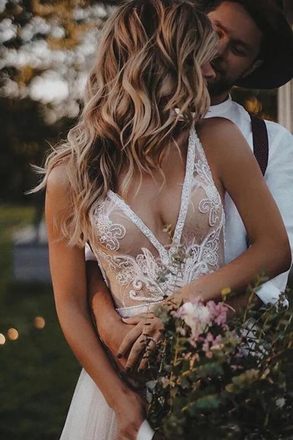 Roycebridal Boho Tulle Lace Sweep Train Wedding Dress Bridal Gown With Feather, MW524