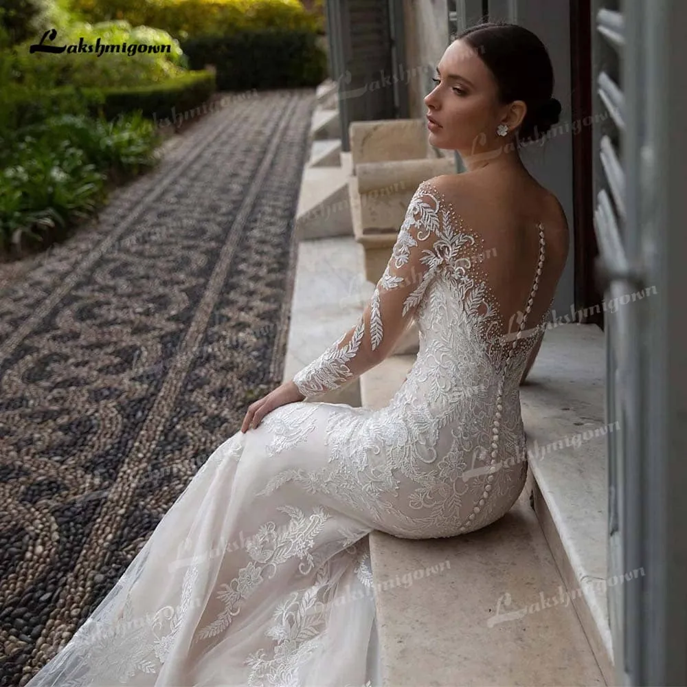 Roycebridal Gorgeous Lace A-Line Wedding Dresses Illusion Boat Neck Long Sleeve Sweep/Brush Train Tulle Bride Gowns Pleats Appliques Beading