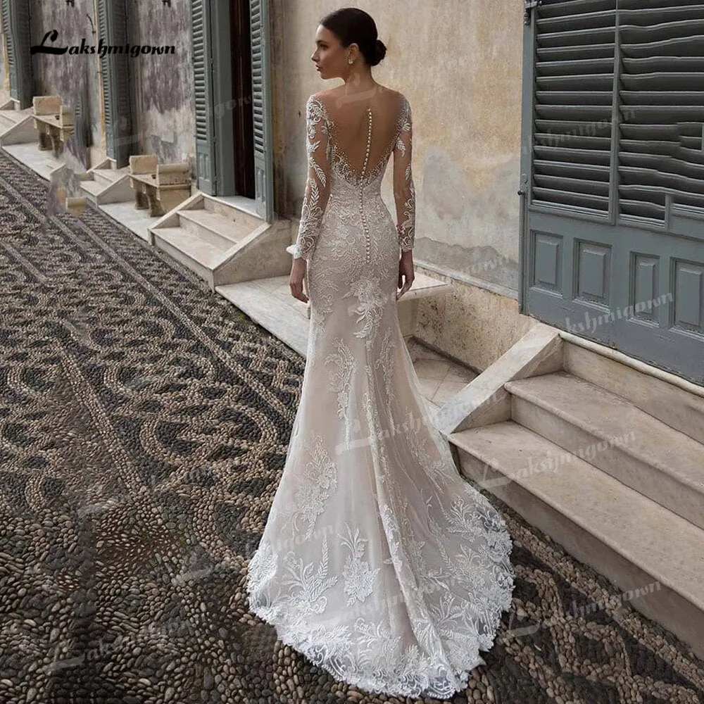Roycebridal Gorgeous Lace A-Line Wedding Dresses Illusion Boat Neck Long Sleeve Sweep/Brush Train Tulle Bride Gowns Pleats Appliques Beading