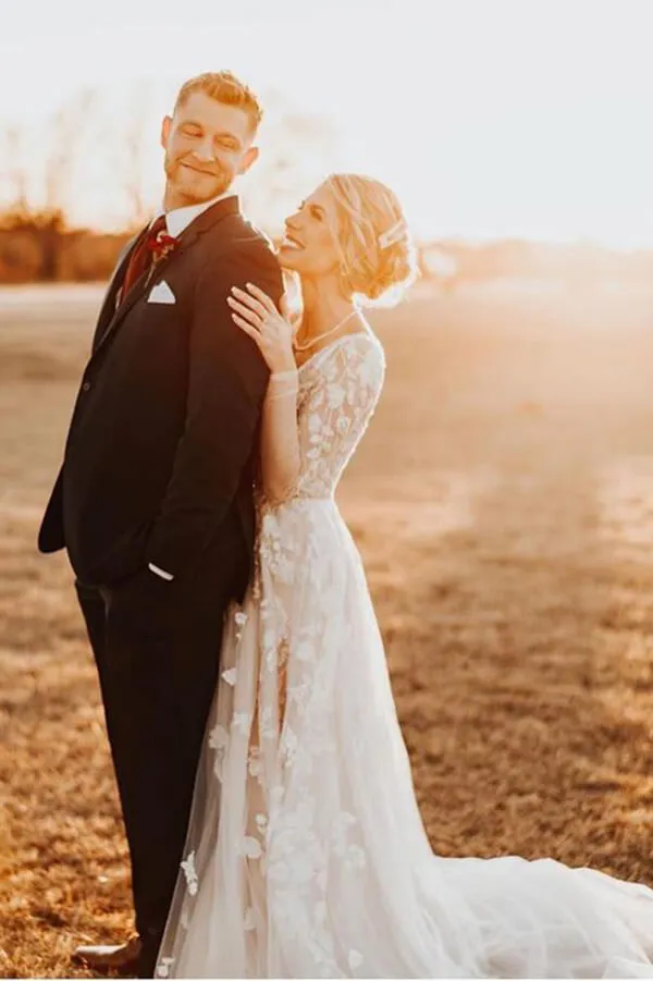 Roycebridal Tulle A-Line Long Sleeves Lace Appliqued Wedding Dresses, Bridal Gowns, MW605