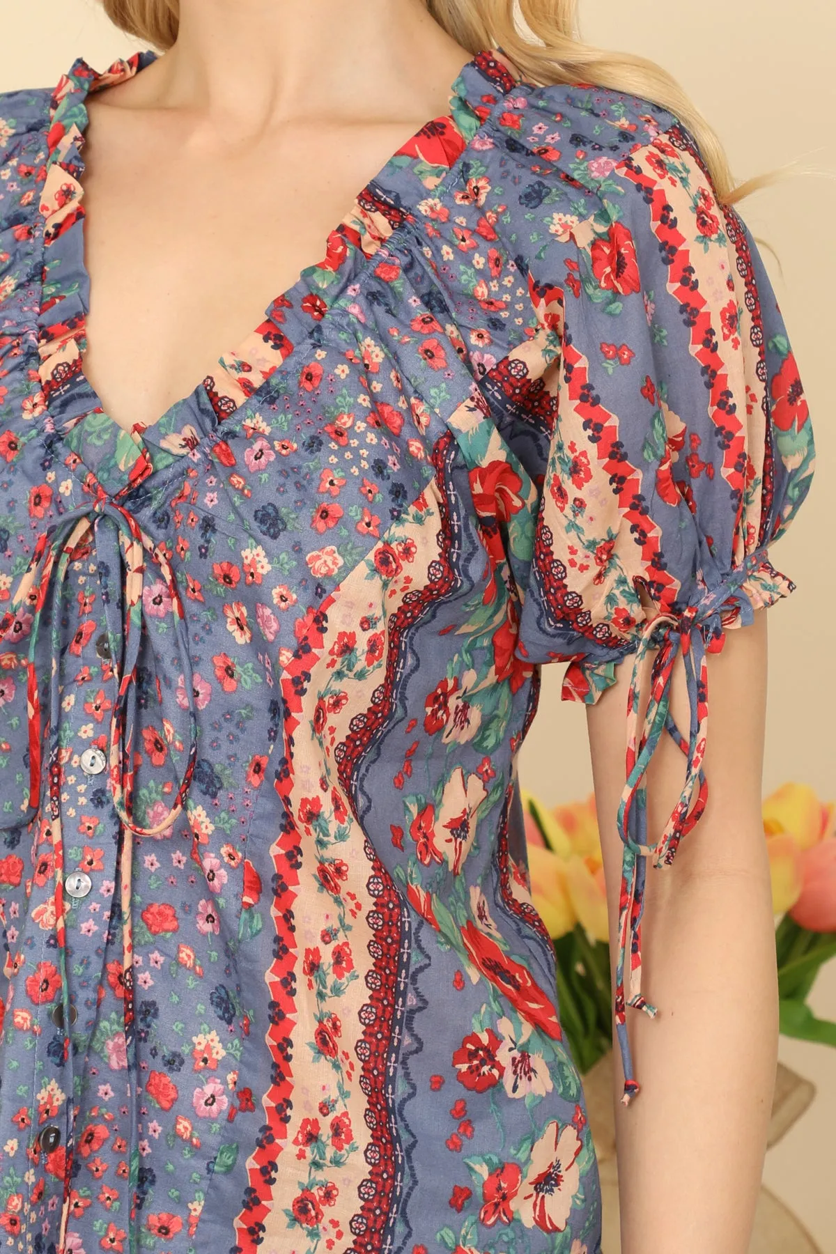 Ruffle V-Neck Tie Detail Puff Sleeve Floral Top