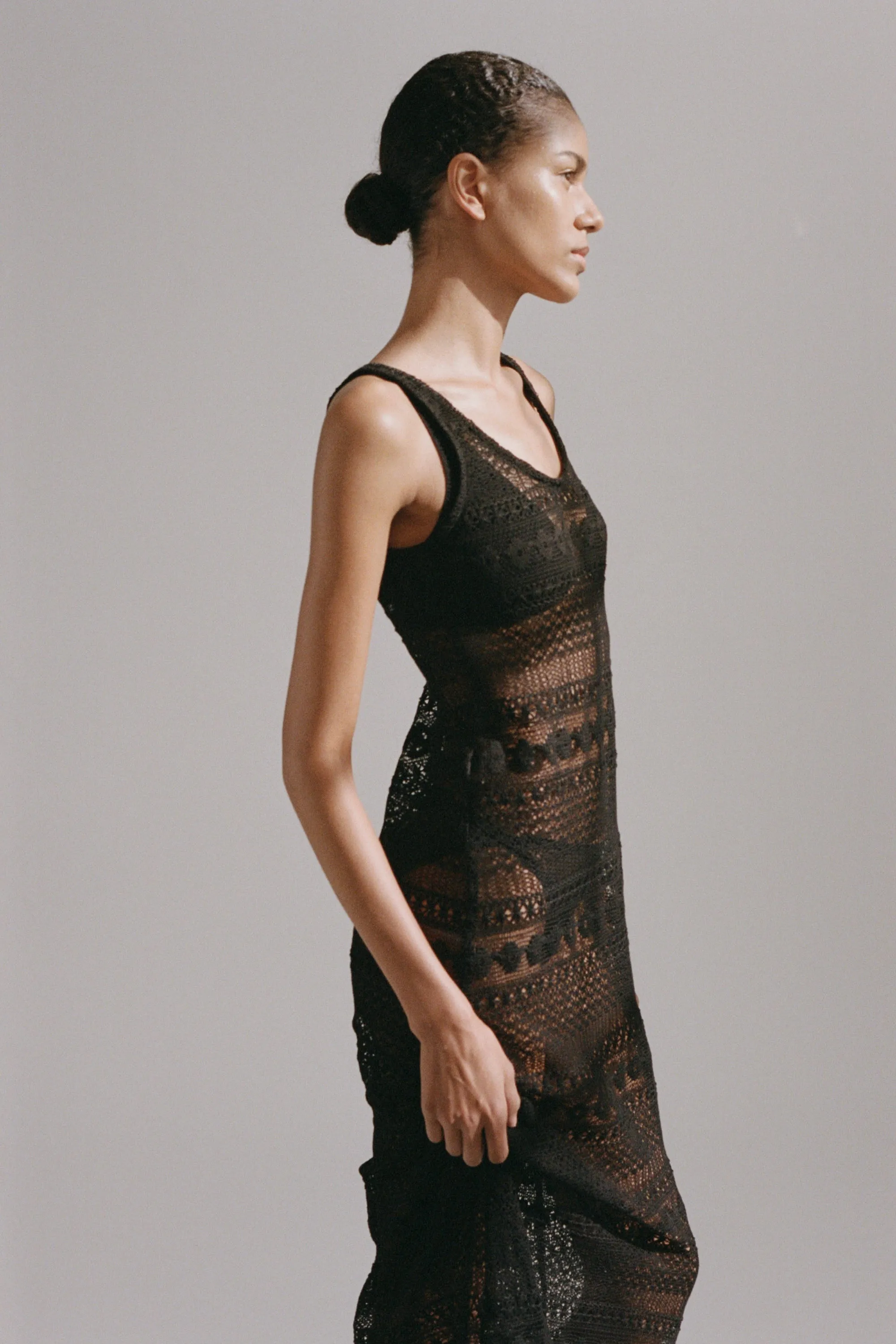 SIGRID LACE SLIP DRESS - BLACK