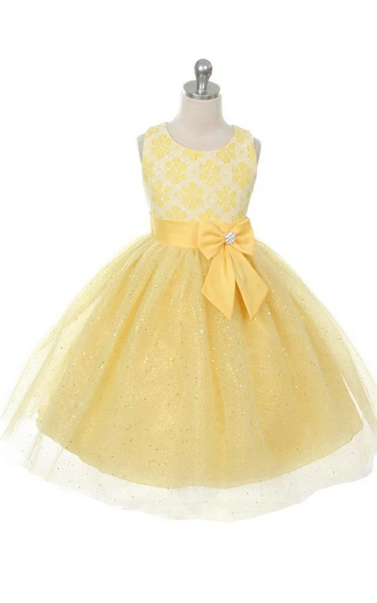 Sleeveless Scoop-neck A-line Dress With Sequins and Bow-400423