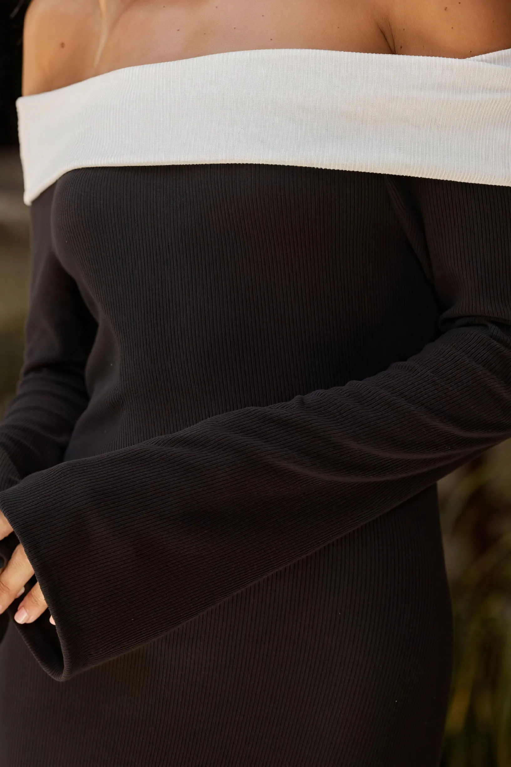 Statement Evening Gown with Flared Sleeves