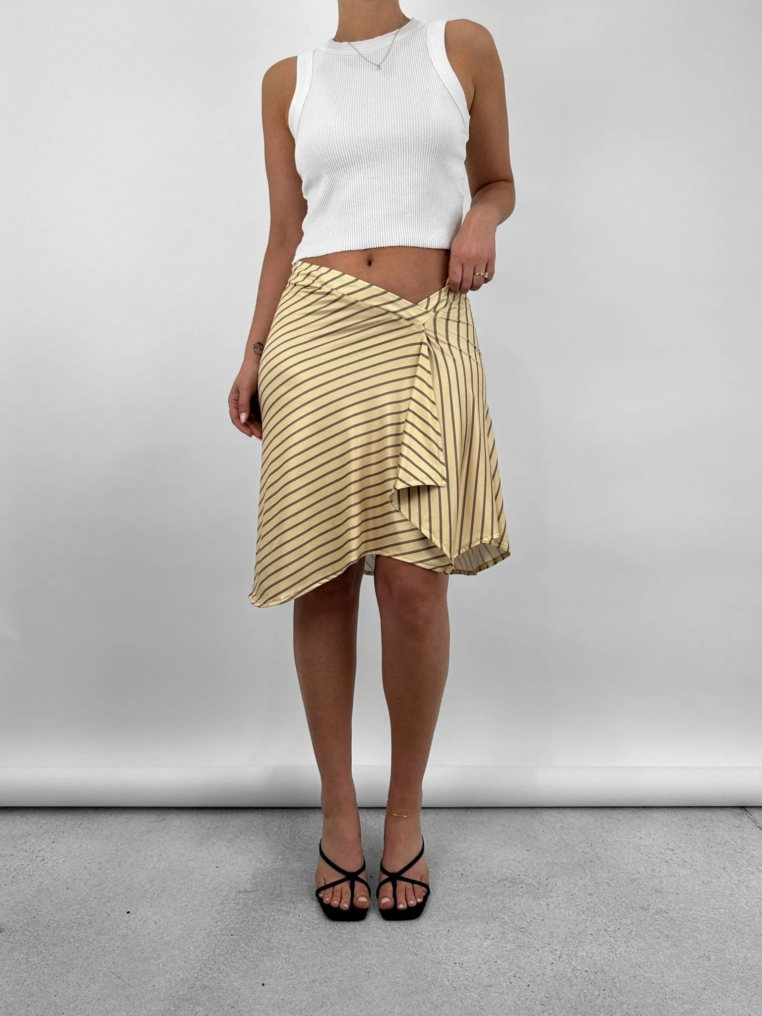 Striped V Front Ruffle Midi Skirt