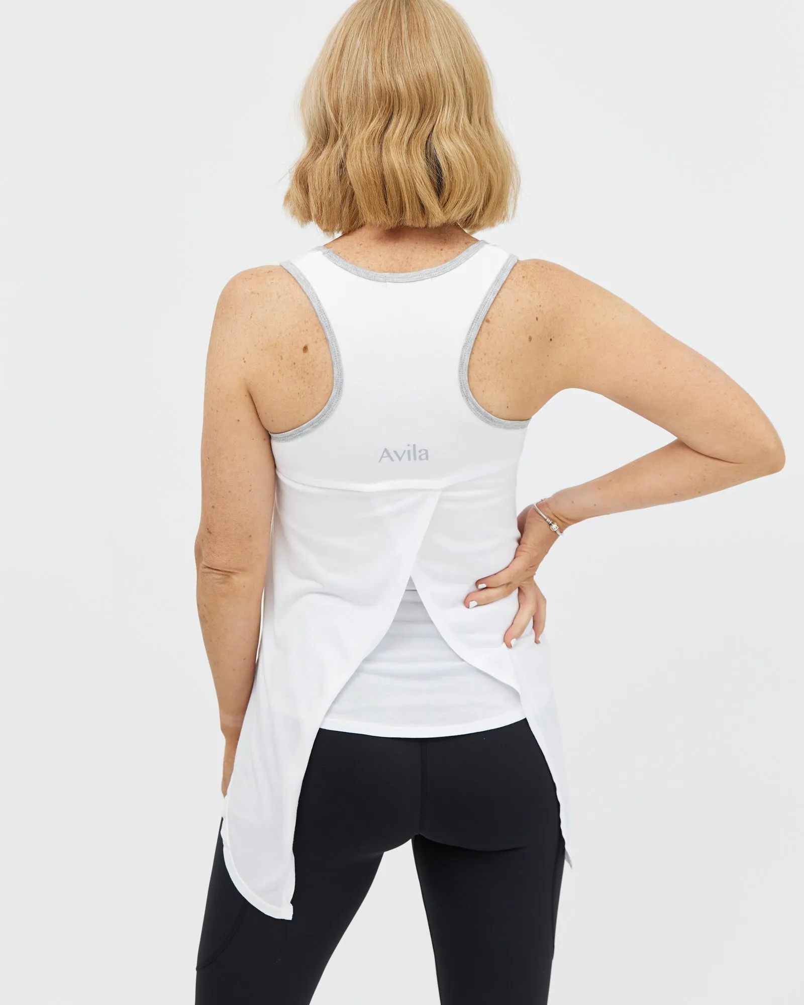 Studio to Street Singlet - White