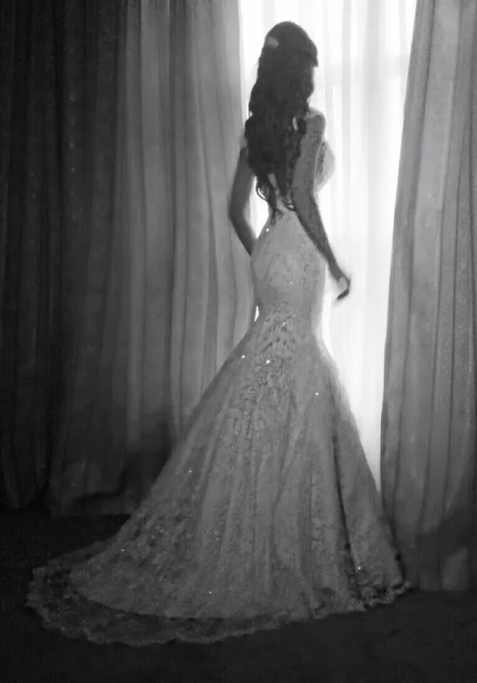 Stunning Straps Lace Mermaid Wedding Dresses Beadings Sequins-710888