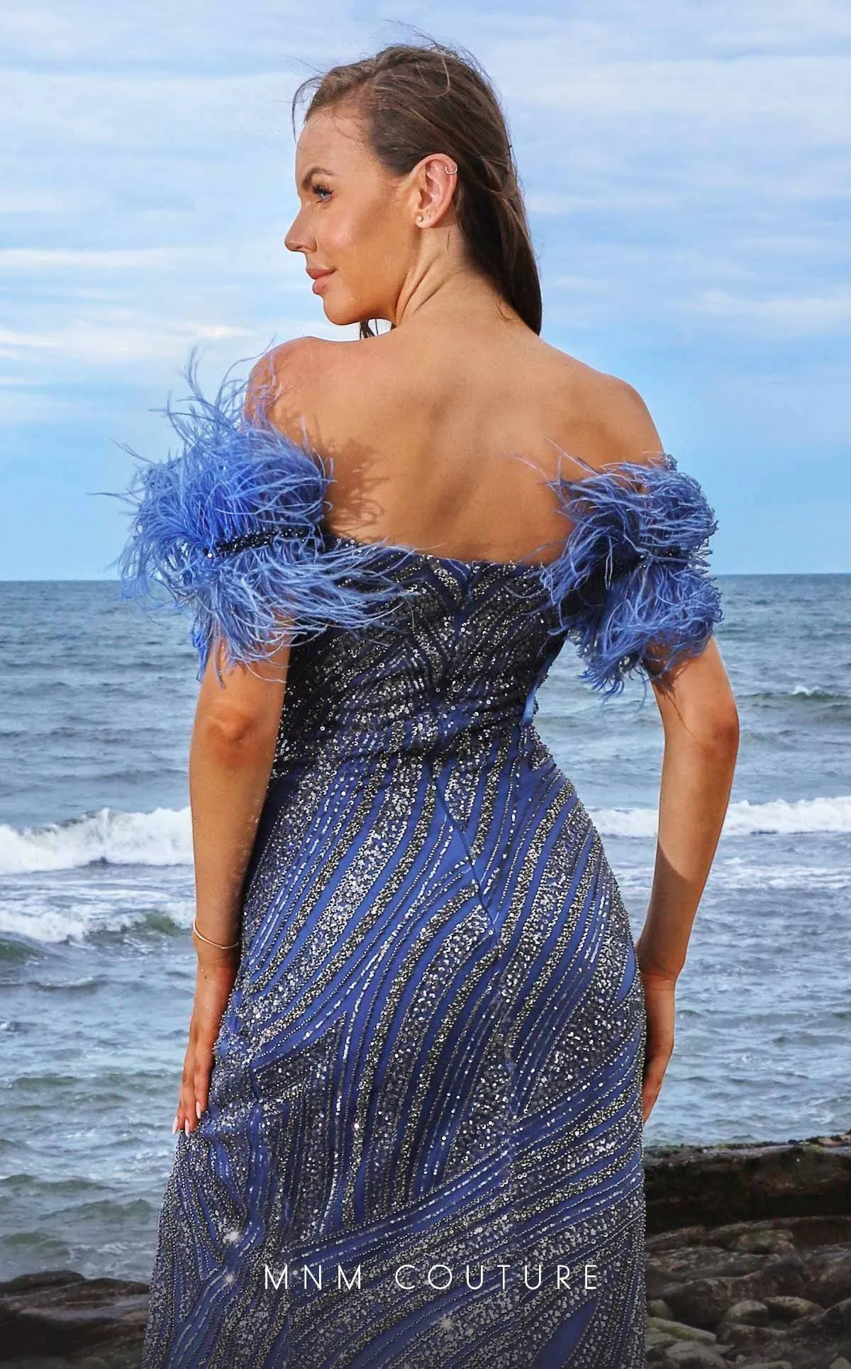 Style M1052