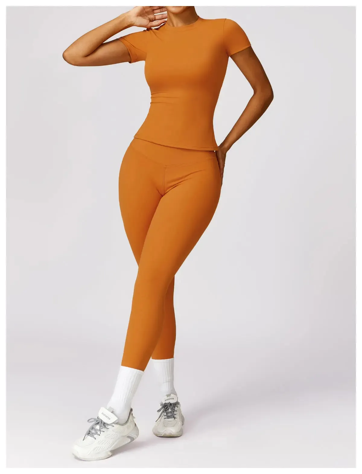Tallis - Sculpting Active Fit Woman's Gym Set