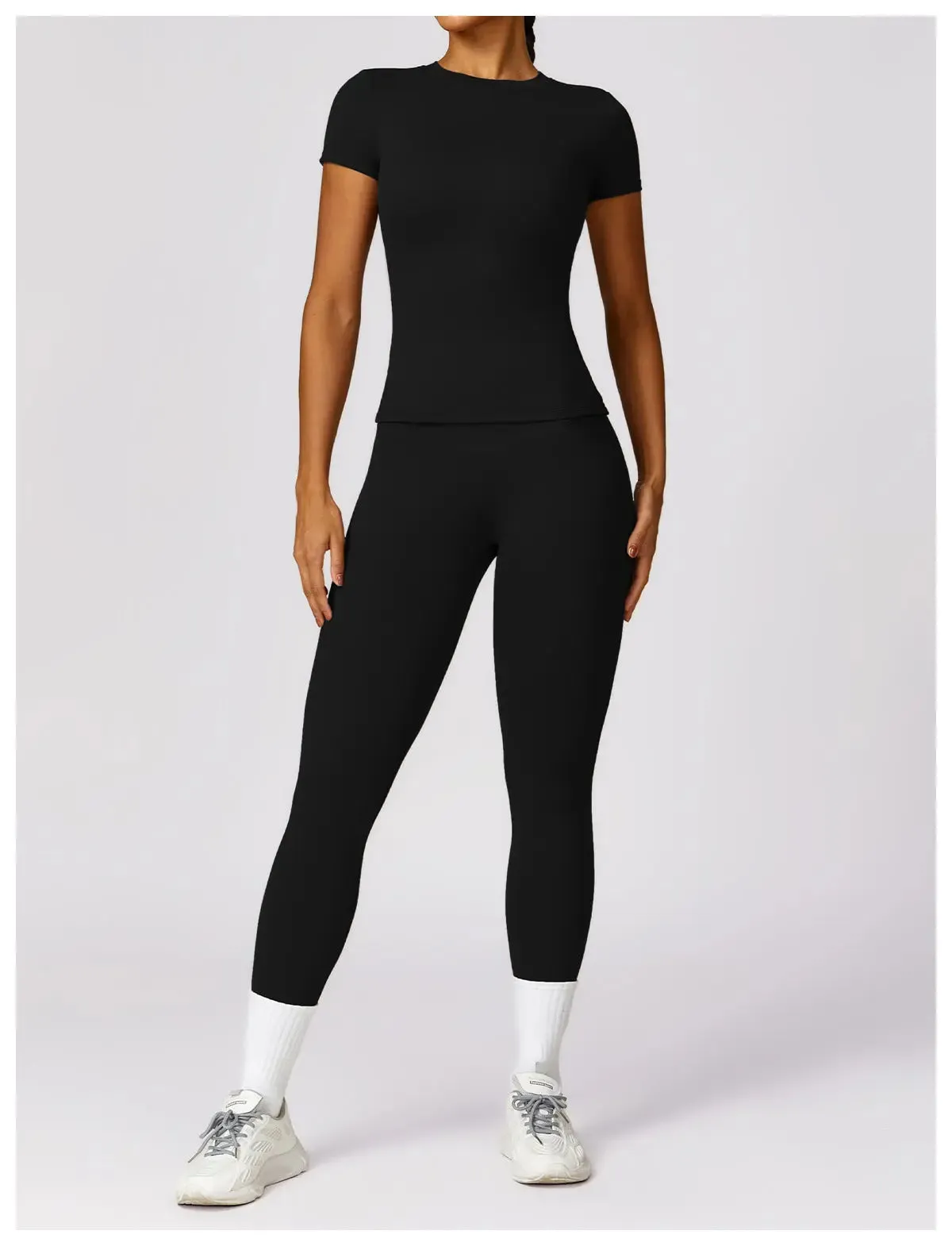 Tallis - Sculpting Active Fit Woman's Gym Set