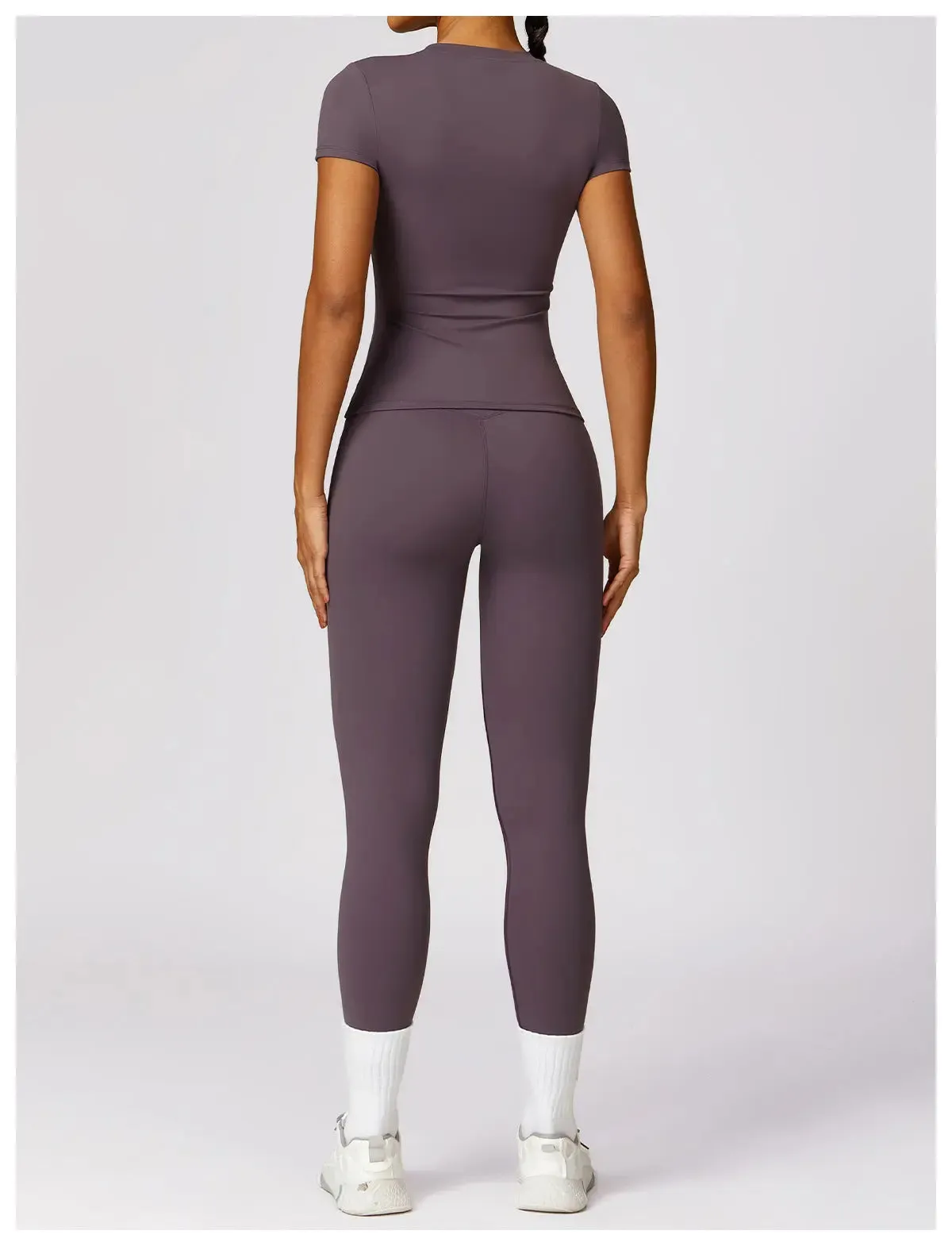 Tallis - Sculpting Active Fit Woman's Gym Set