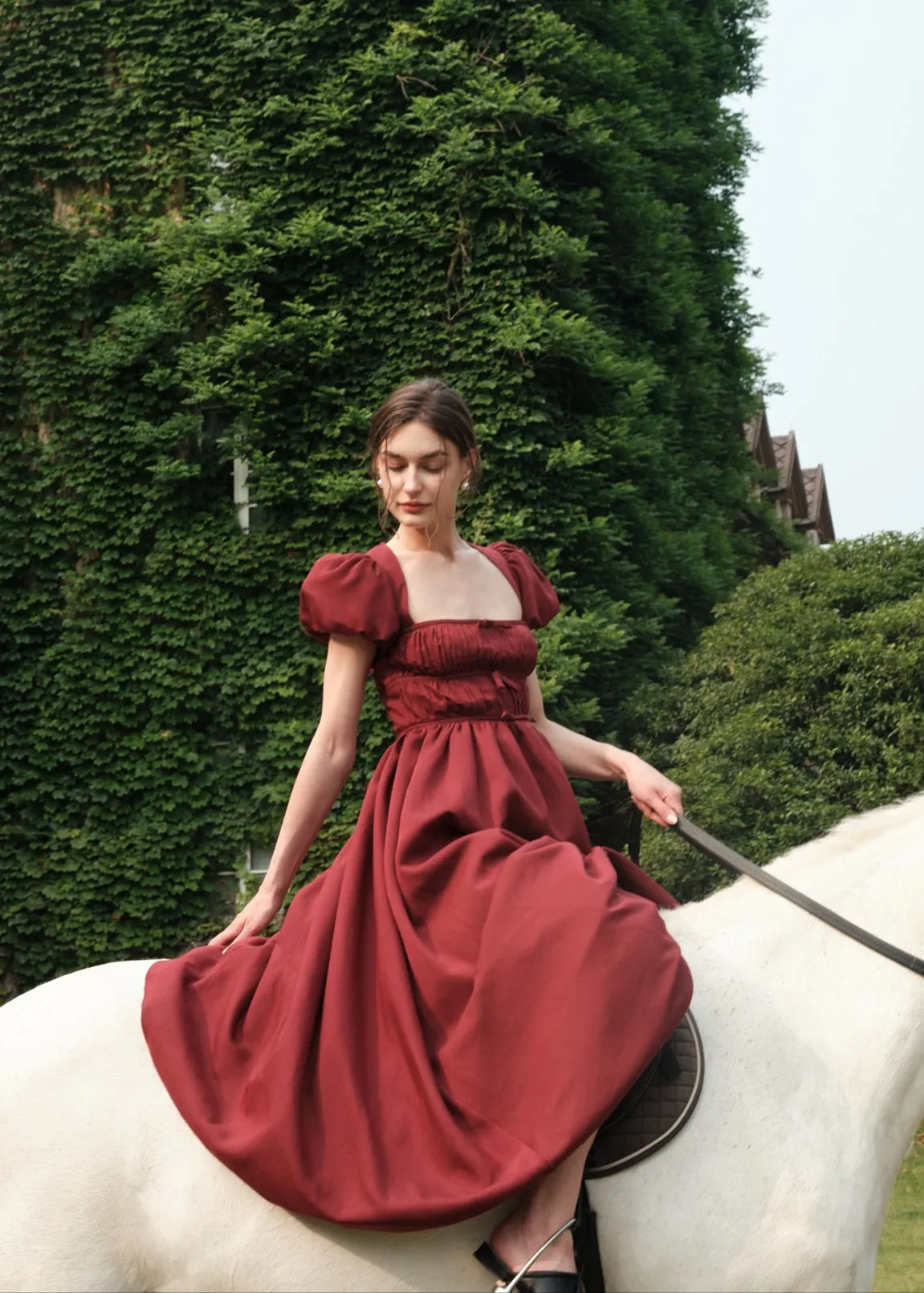 The Dauphine Maxi in Cabernet