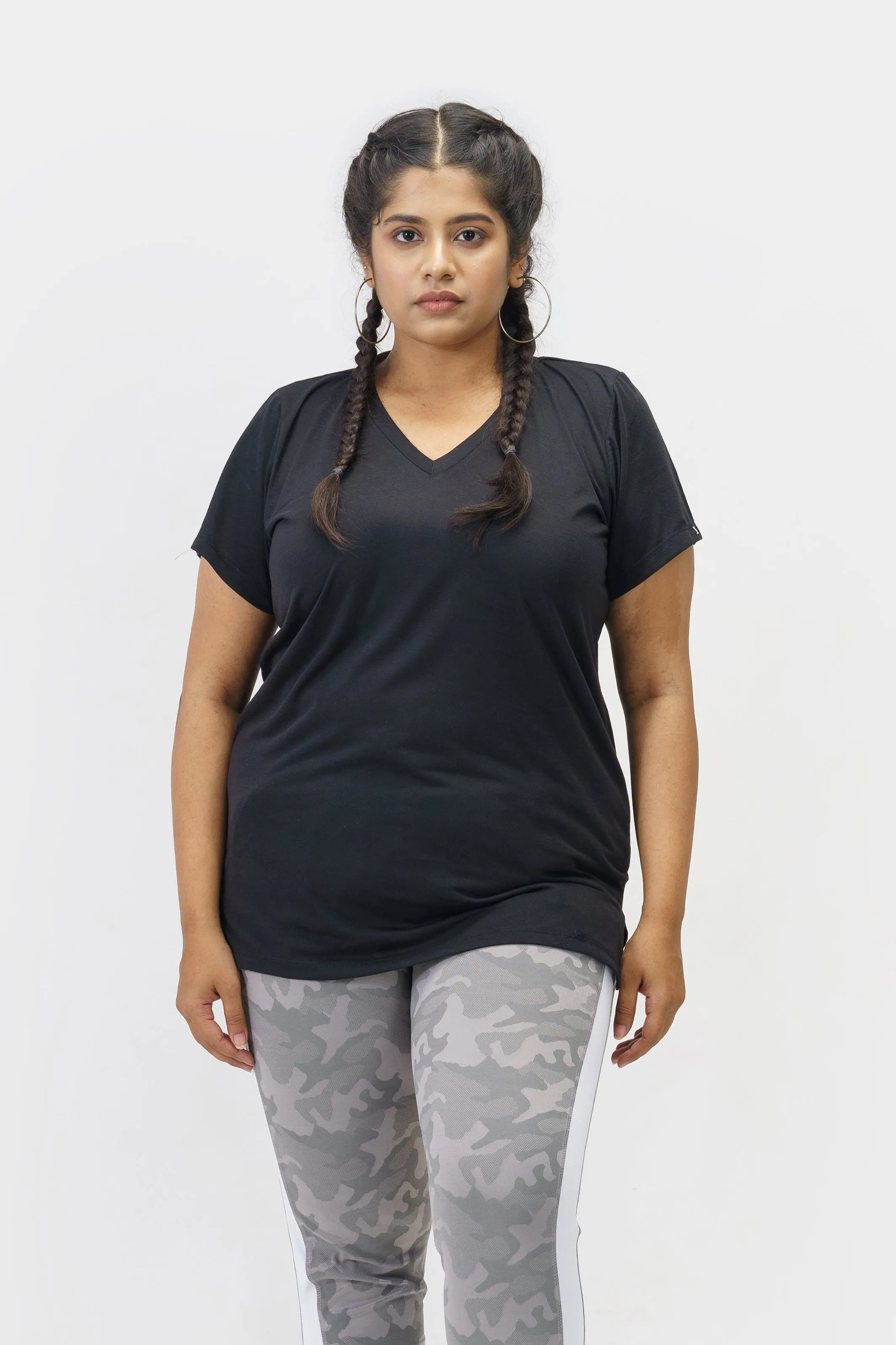 The Girlfriend Tee: Black